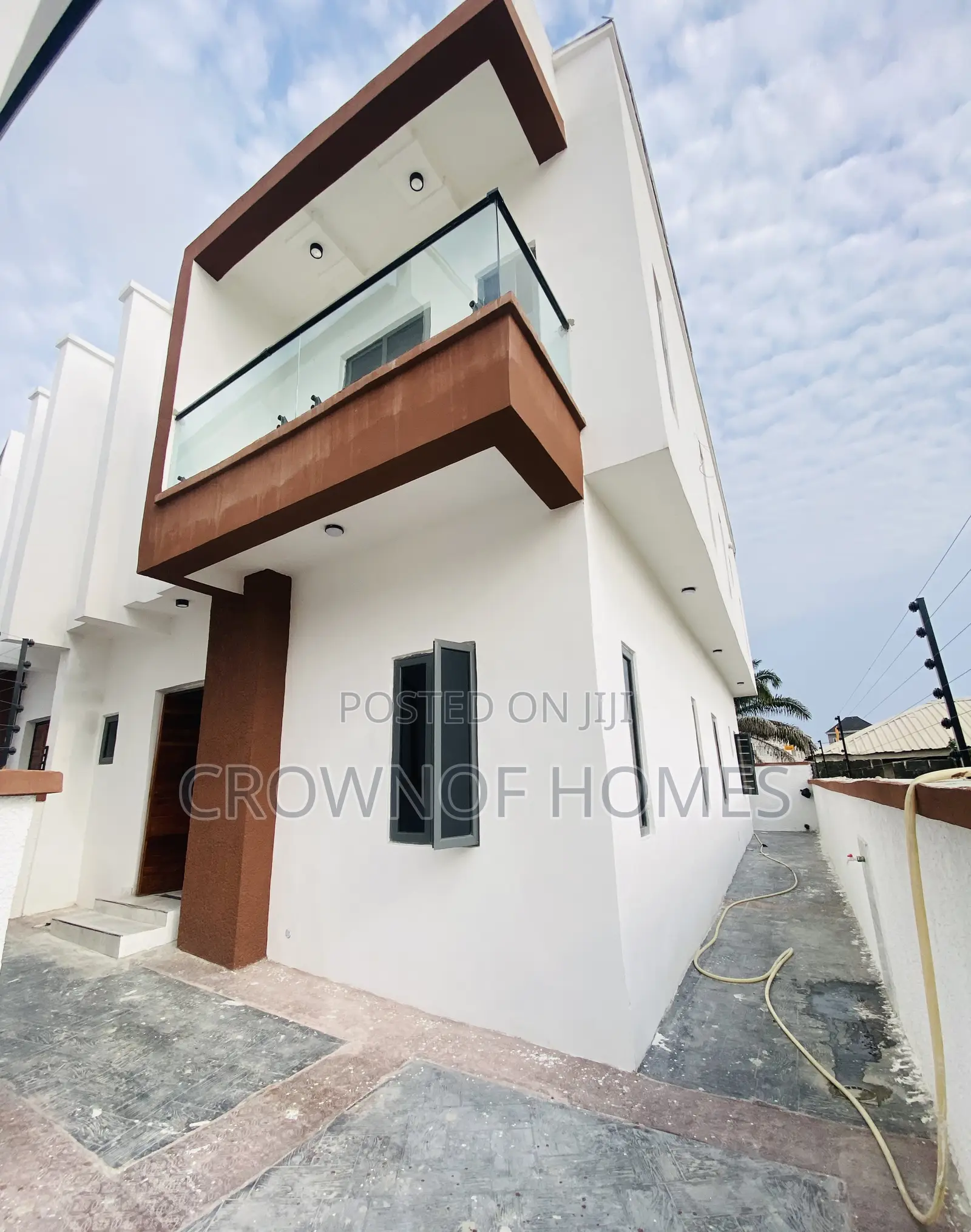 4bdrm Duplex in Sangotedo for sale in Sangotedo