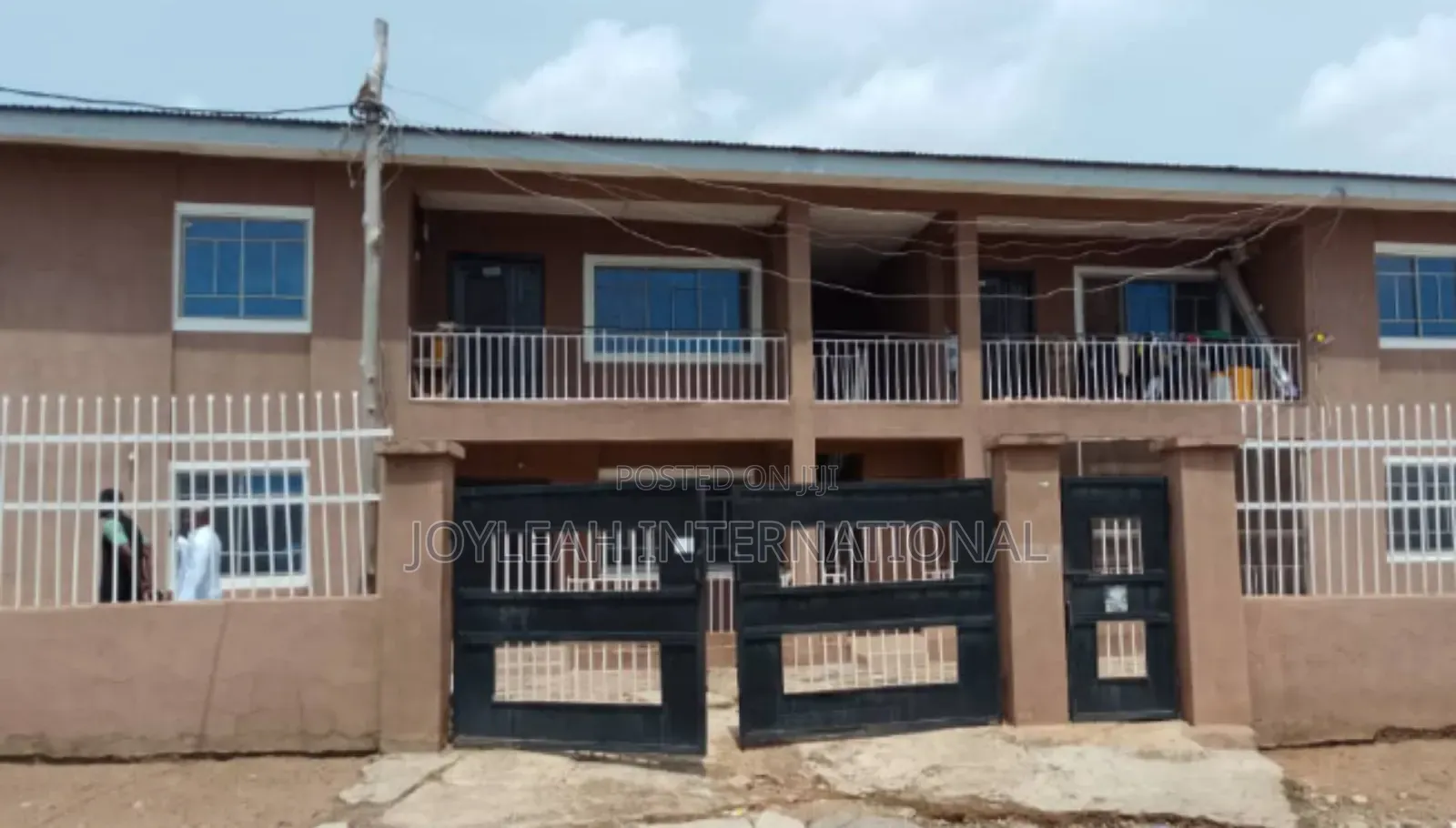 12bdrm Apartment in Dada Estate, Osogbo for sale in Osogbo