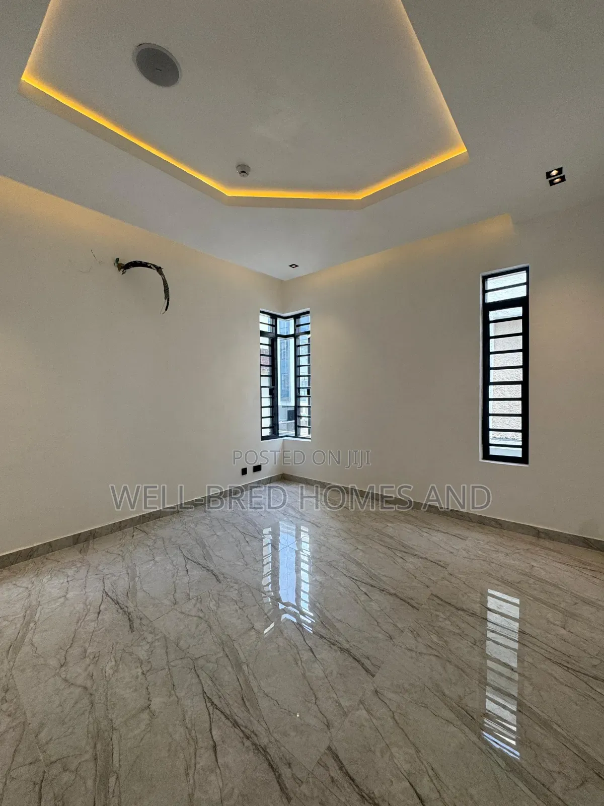 4bdrm Duplex in Lekki Phase 1 for sale in Lekki Phase 1