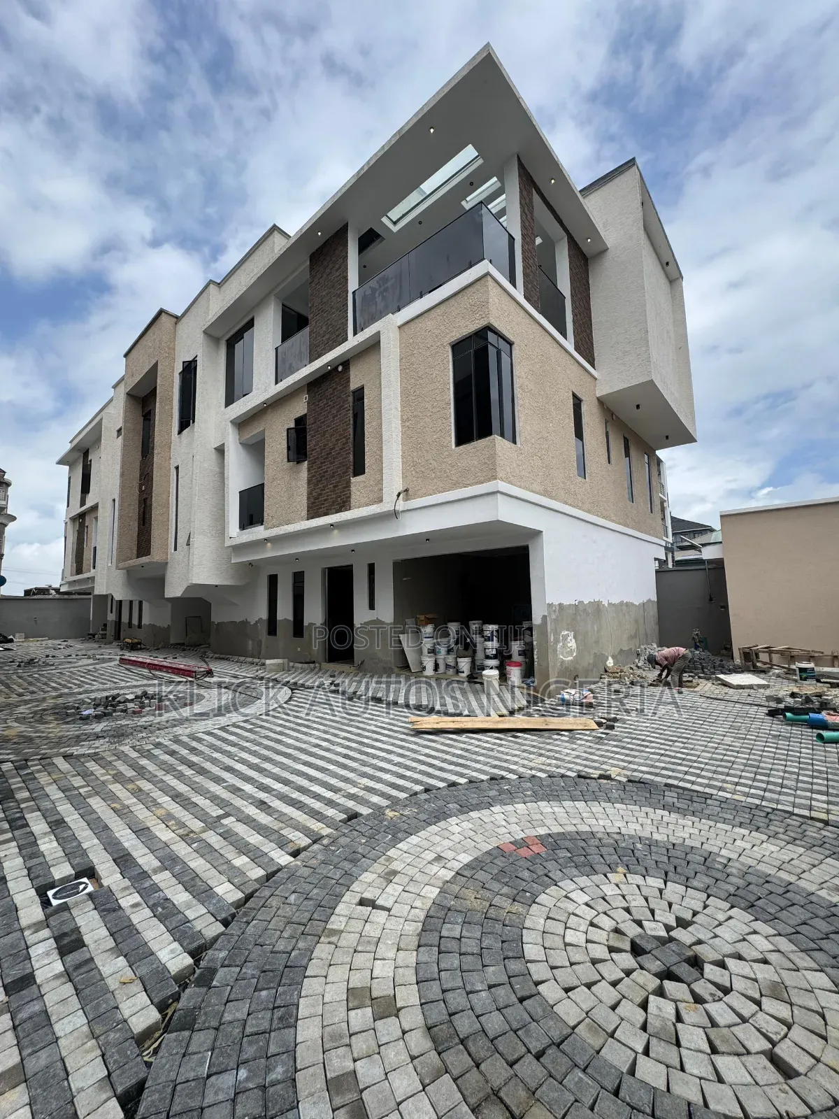 4bdrm Townhouse/Terrace in Lekki Phase 1 for sale in Lekki Phase 1