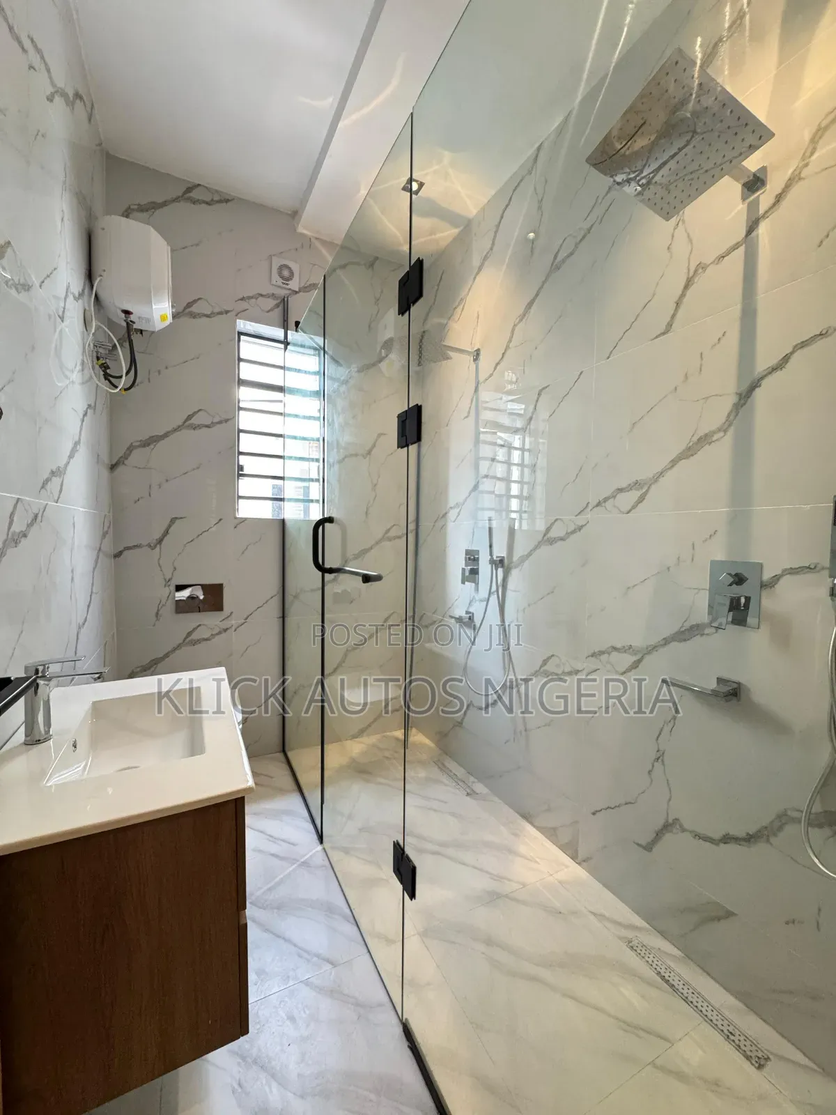 4bdrm Townhouse/Terrace in Lekki Phase 1 for sale in Lekki Phase 1