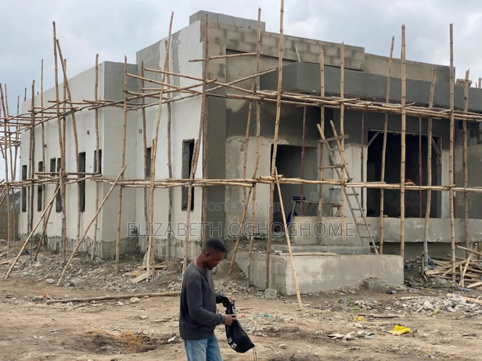 3bdrm Bungalow In Igando-oloja For Sale in Igando-Oloja