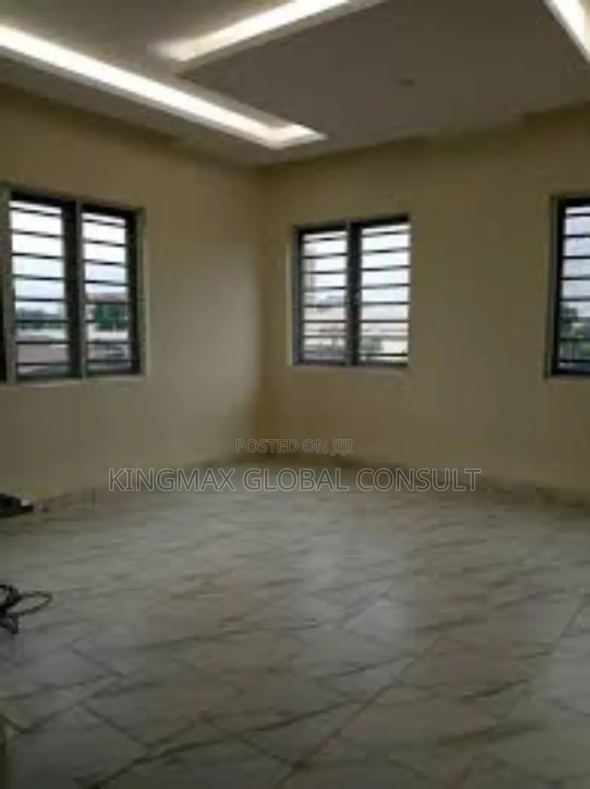 4 Floors Office Complex 8 Units Of 500sqm Office Space in Wuse 2