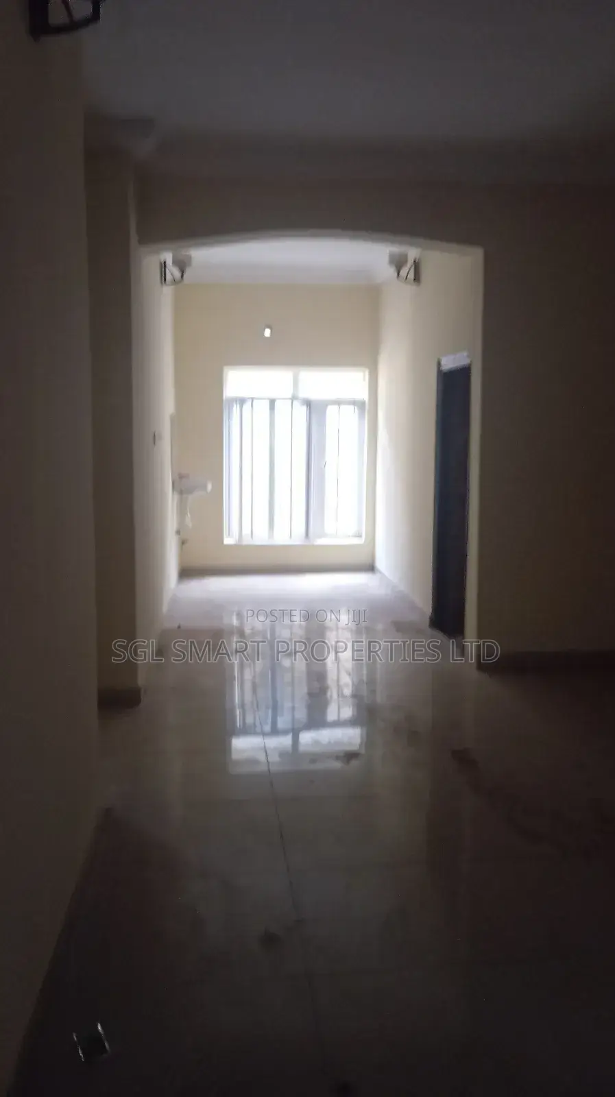 3bdrm Apartment in Commissioner Quoters, Awka for rent in Awka