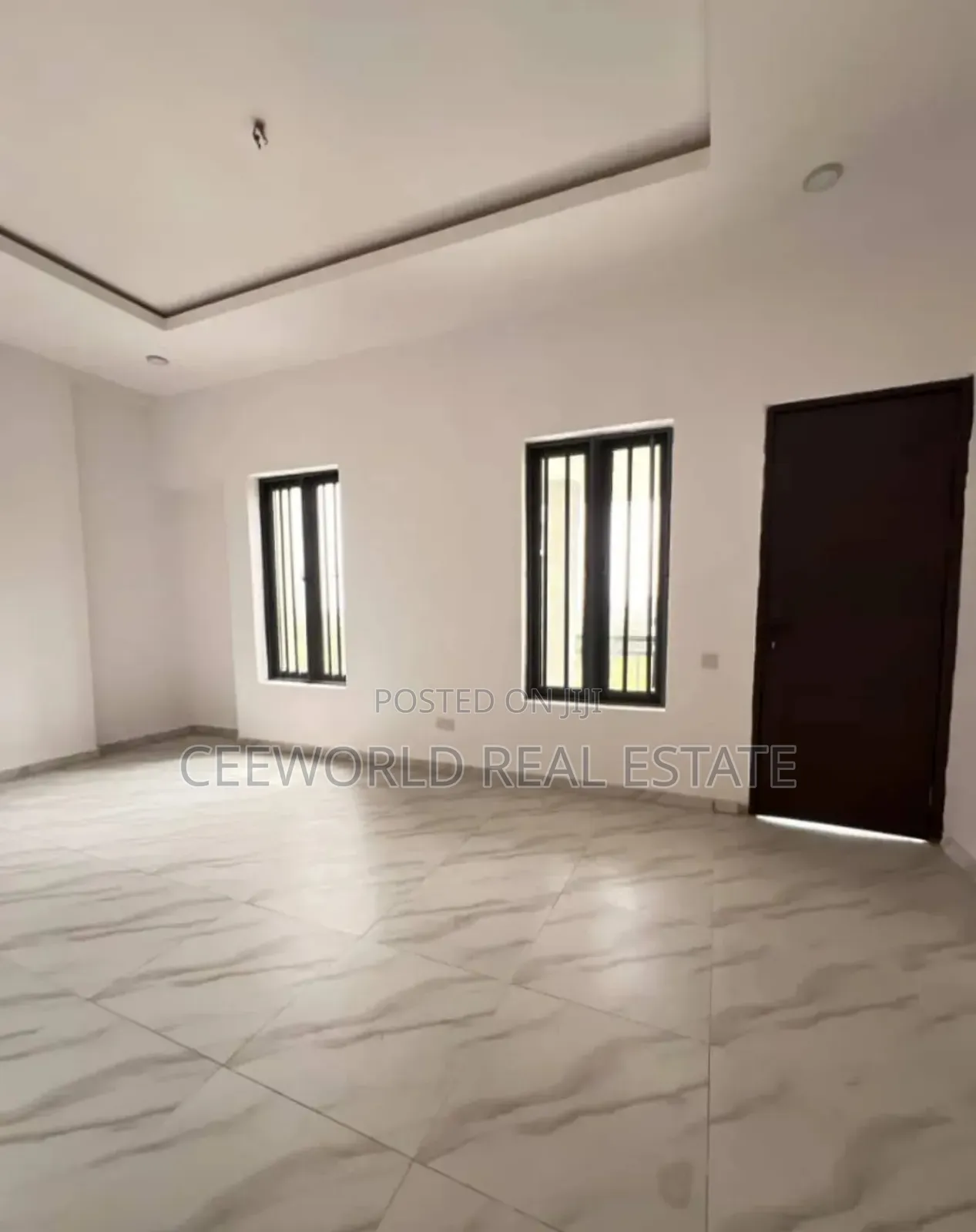 3bdrm Duplex in Oluyole Estate for sale in Oluyole Estate