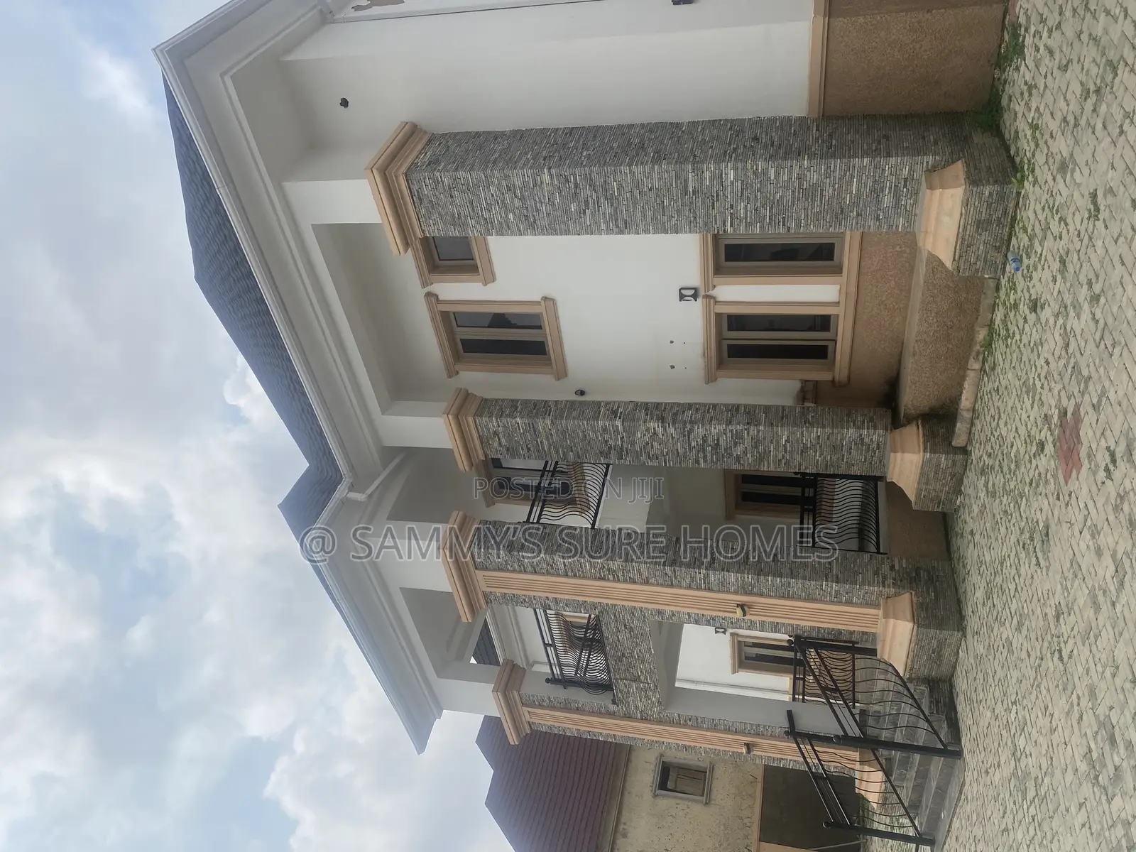 5bdrm Duplex in Efab Metro Polis, Gwarinpa for rent in Gwarinpa