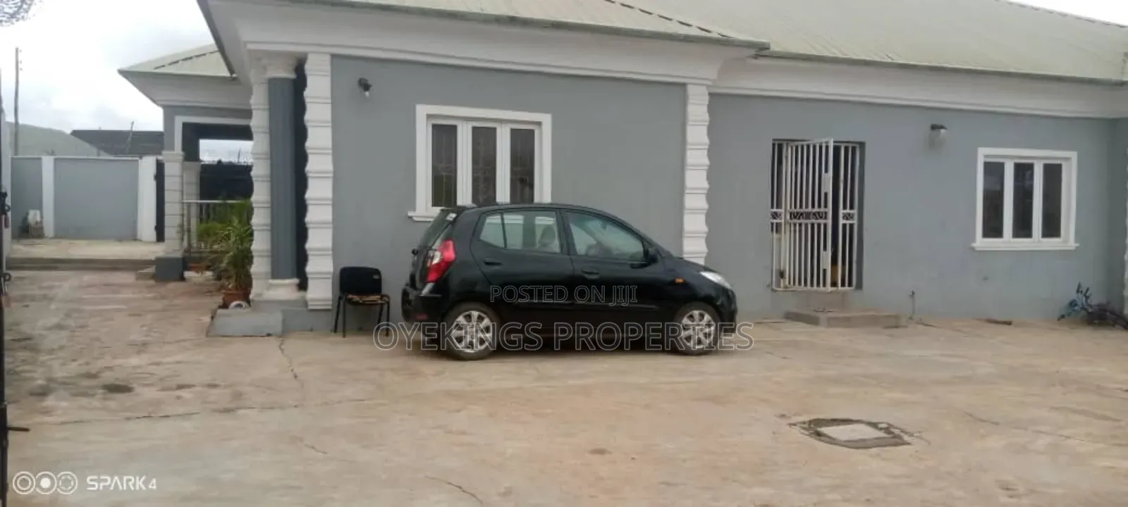 Furnished 4bdrm Bungalow in Bota, Akala Express for sale in Akala Express