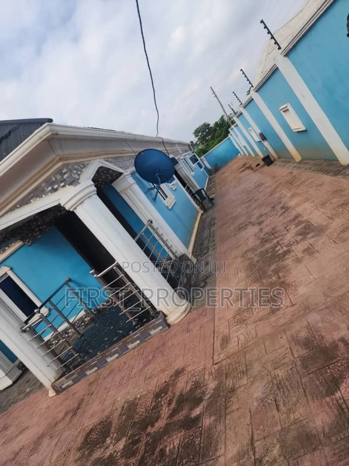4bdrm Bungalow in Second Avians, Akala Express for sale in Akala Express