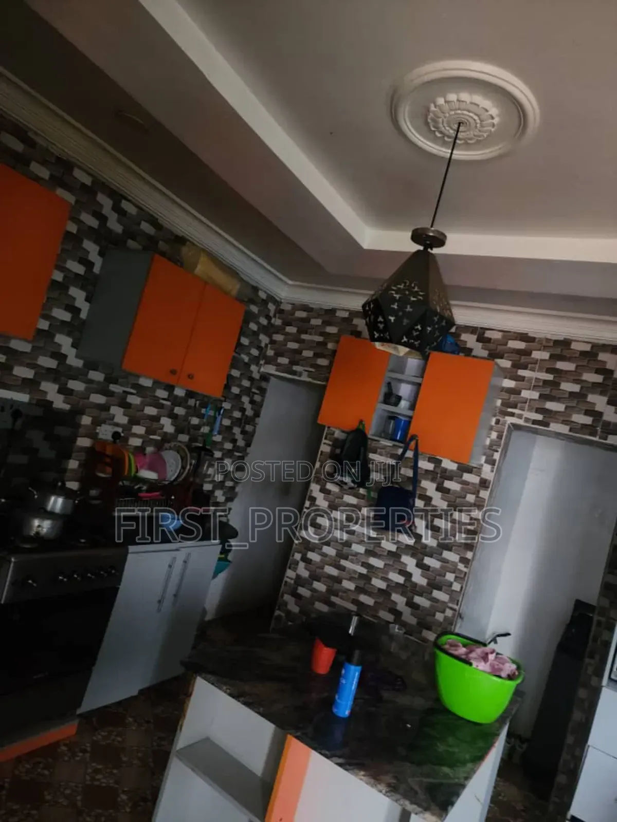 4bdrm Bungalow in Second Avians, Akala Express for sale in Akala Express