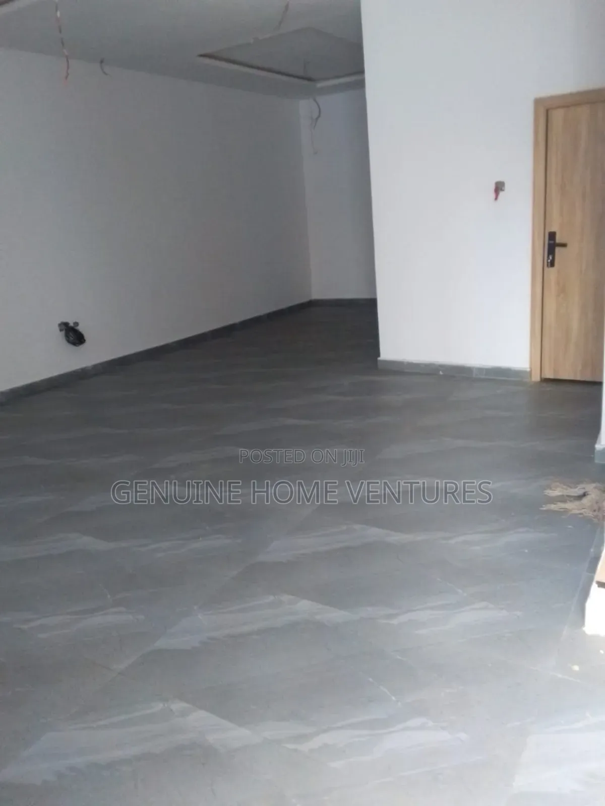 4bdrm Duplex in Arowojobe Estate for sale in Maryland