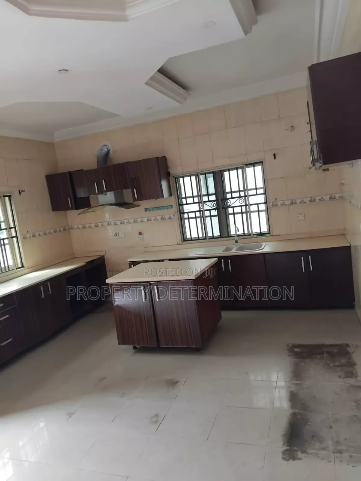 4bdrm Duplex in O, Omole Phase 1 for rent in Omole Phase 1