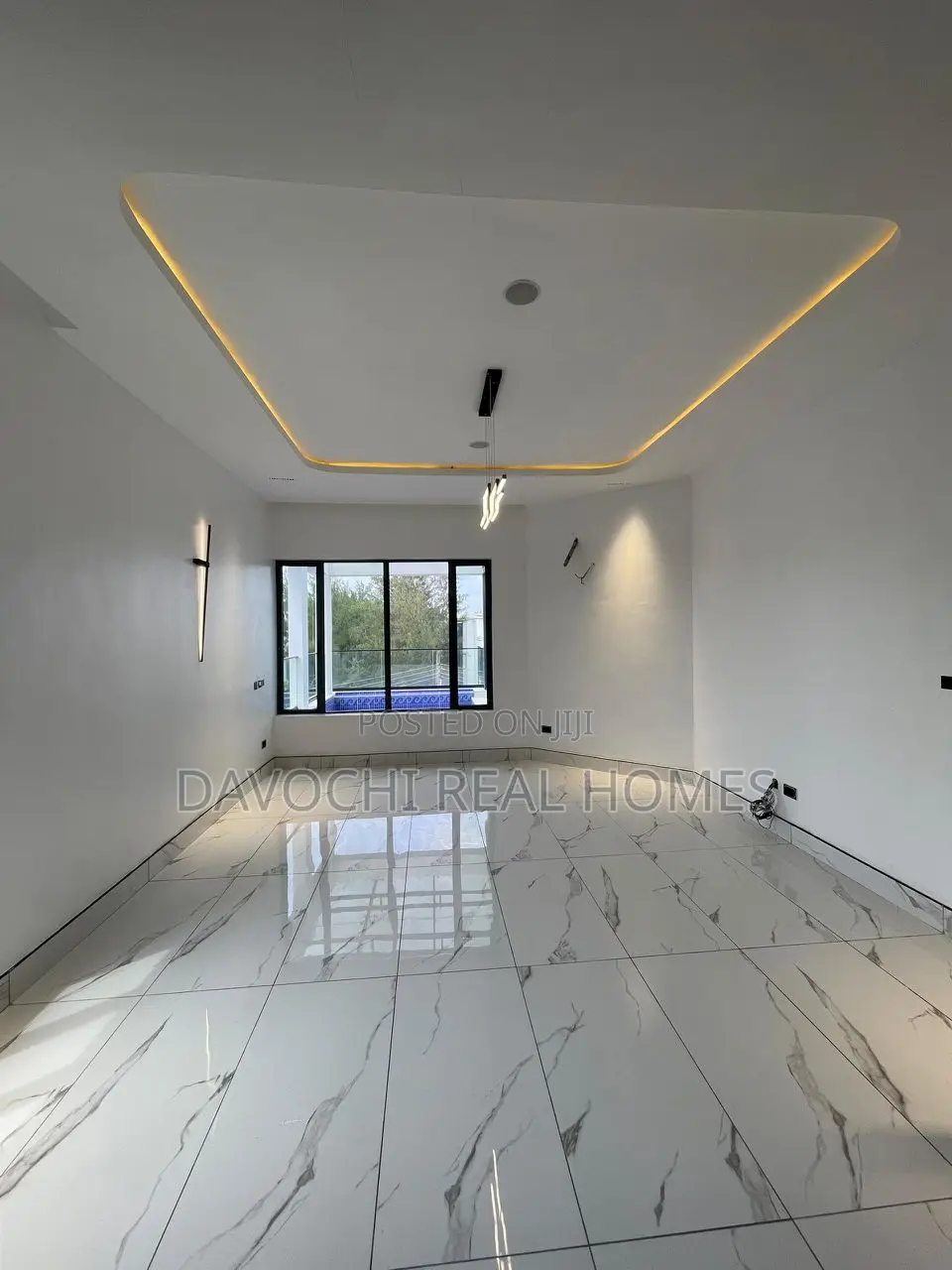Luxurious 5 Bedroom Duplex With Swimming Pool for Sale in Ikota