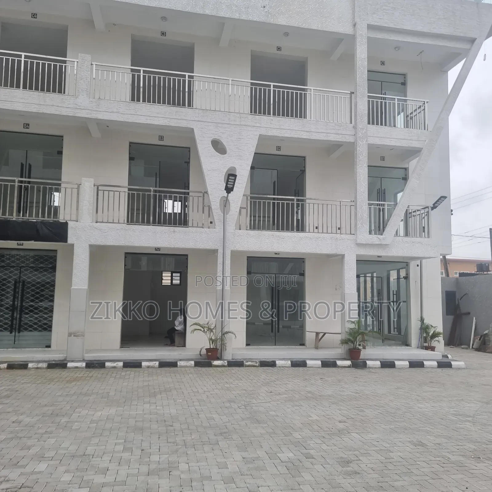 Shop for Sale in Ilaje / Lekki