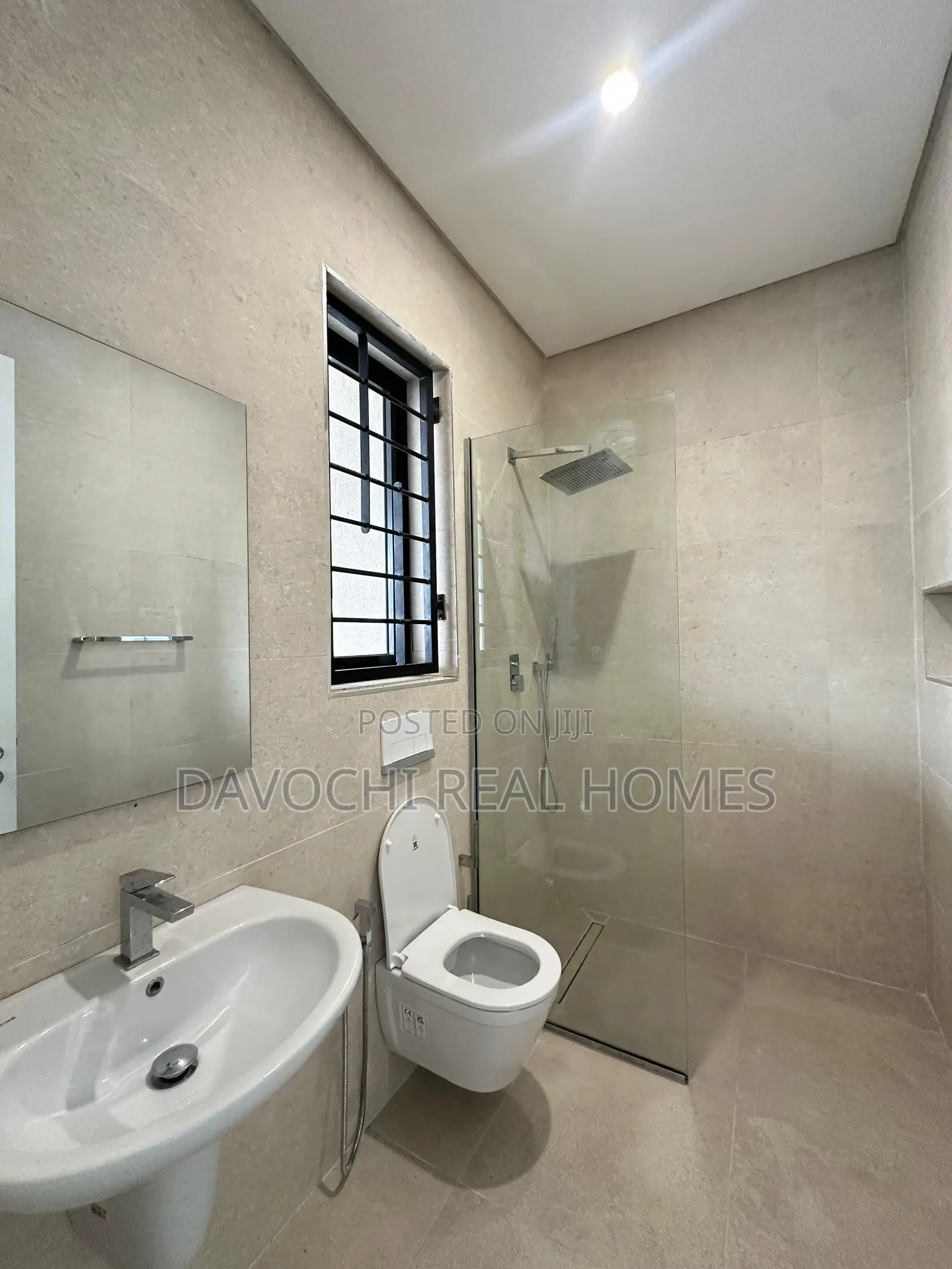Luxurious 5 Bedroom Terrace Duplex With Bq for Sale in Banana Island