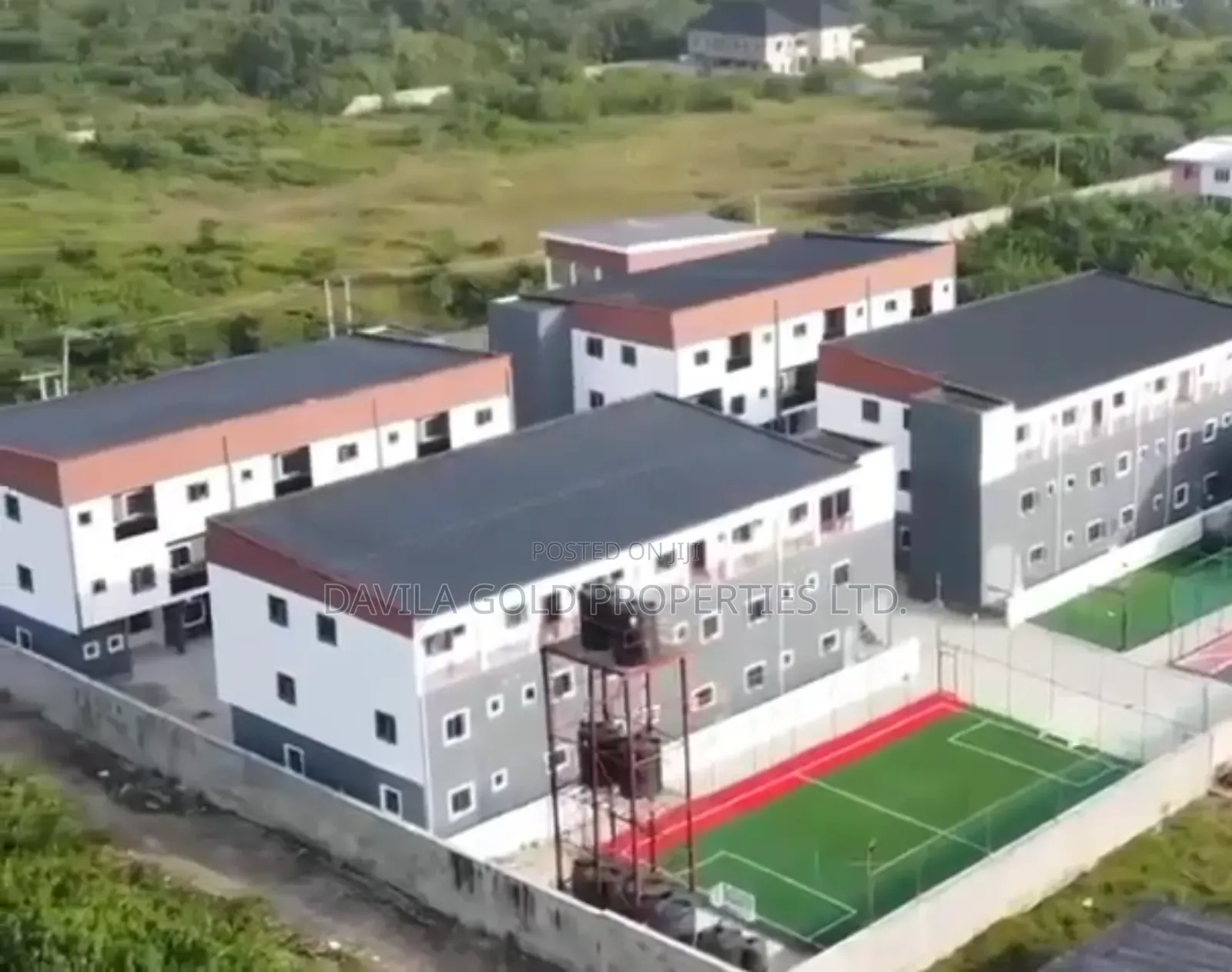 20bdrm Apartment in Lekki for sale in Lekki