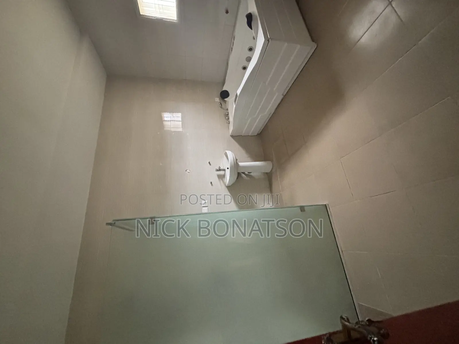 3bdrm Duplex in Jahi Gilmore for rent in Jahi