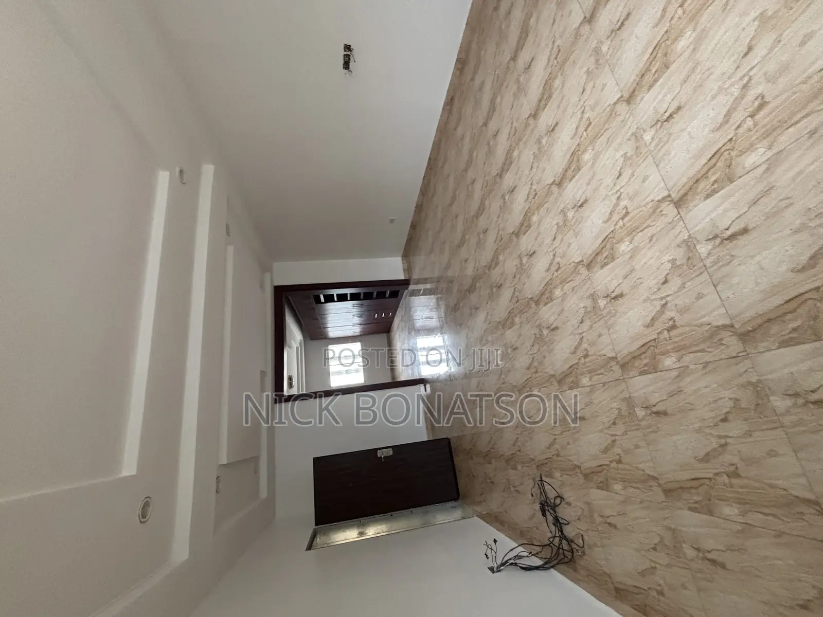 3bdrm Duplex in Jahi Gilmore for rent in Jahi