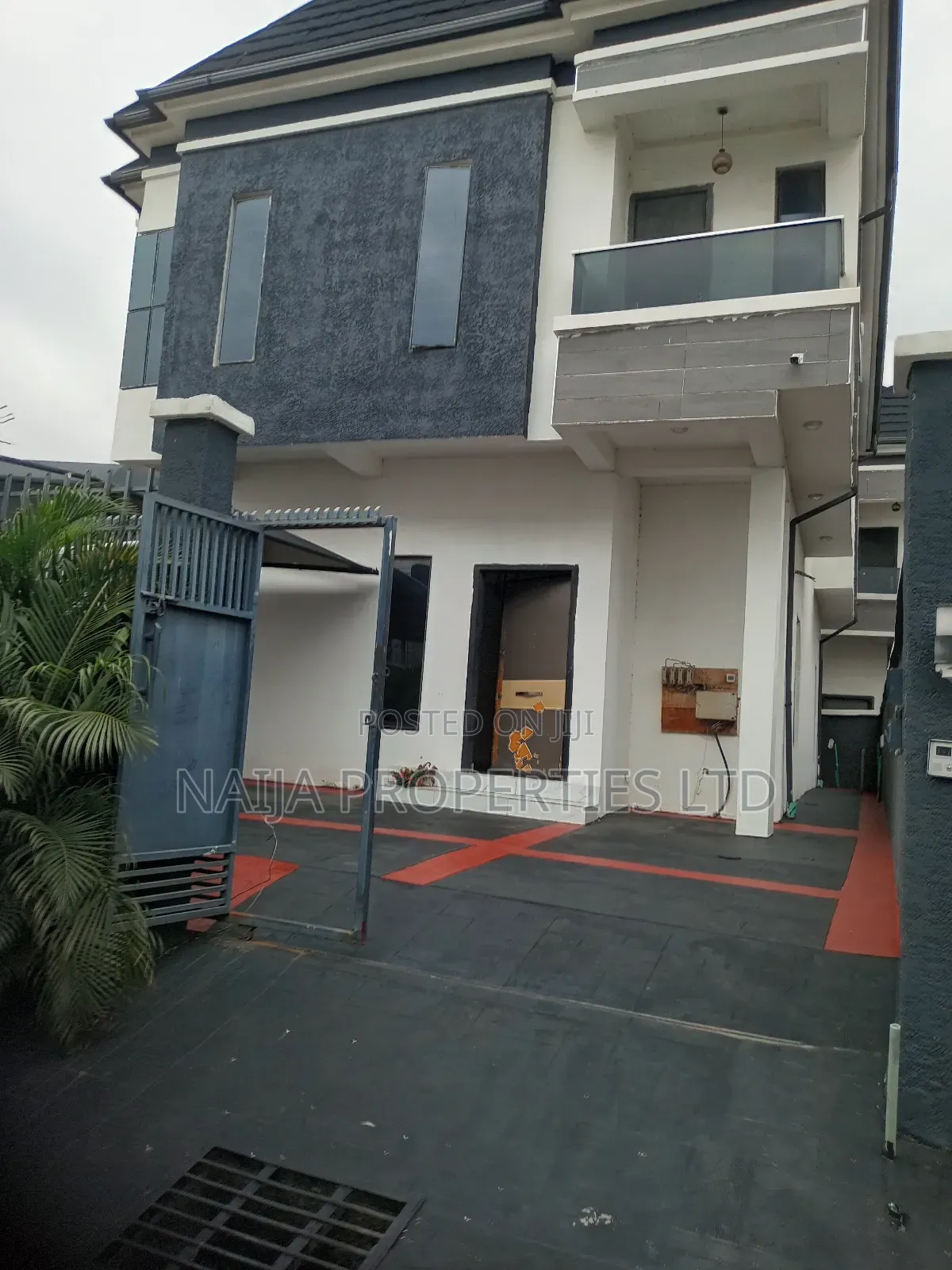 4bdrm Duplex in Chevron Alternative, Lekki for sale in Lekki
