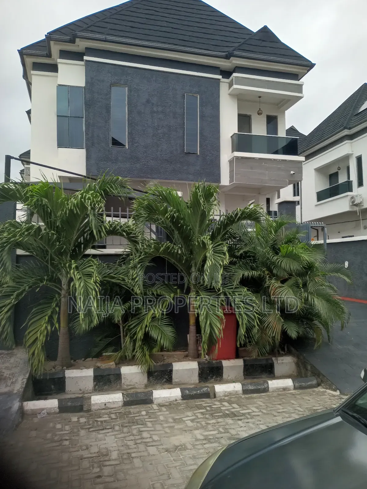 4bdrm Duplex in Chevron Alternative, Lekki for sale in Lekki