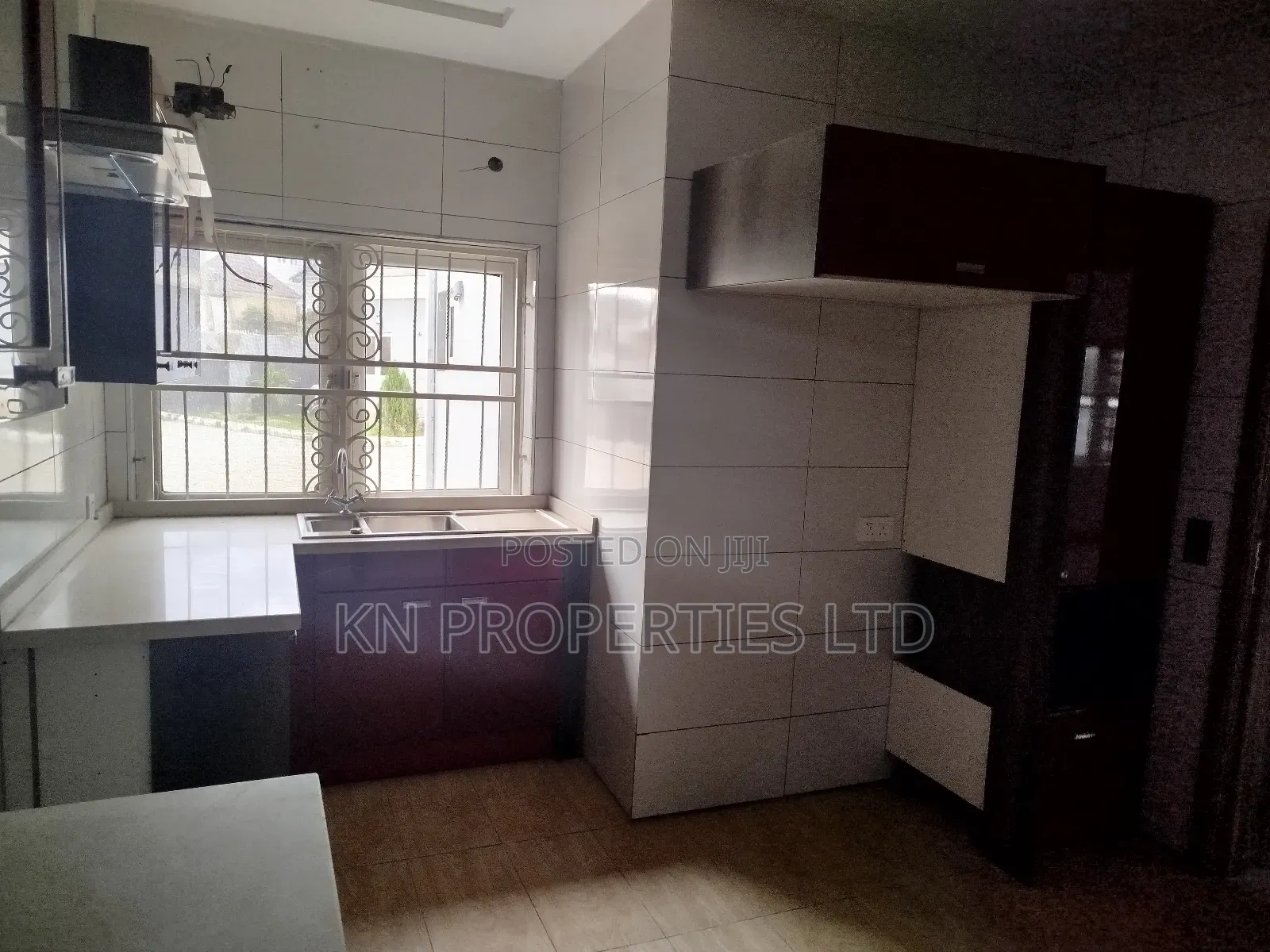 4bdrm Duplex in Durumi for sale in Durumi