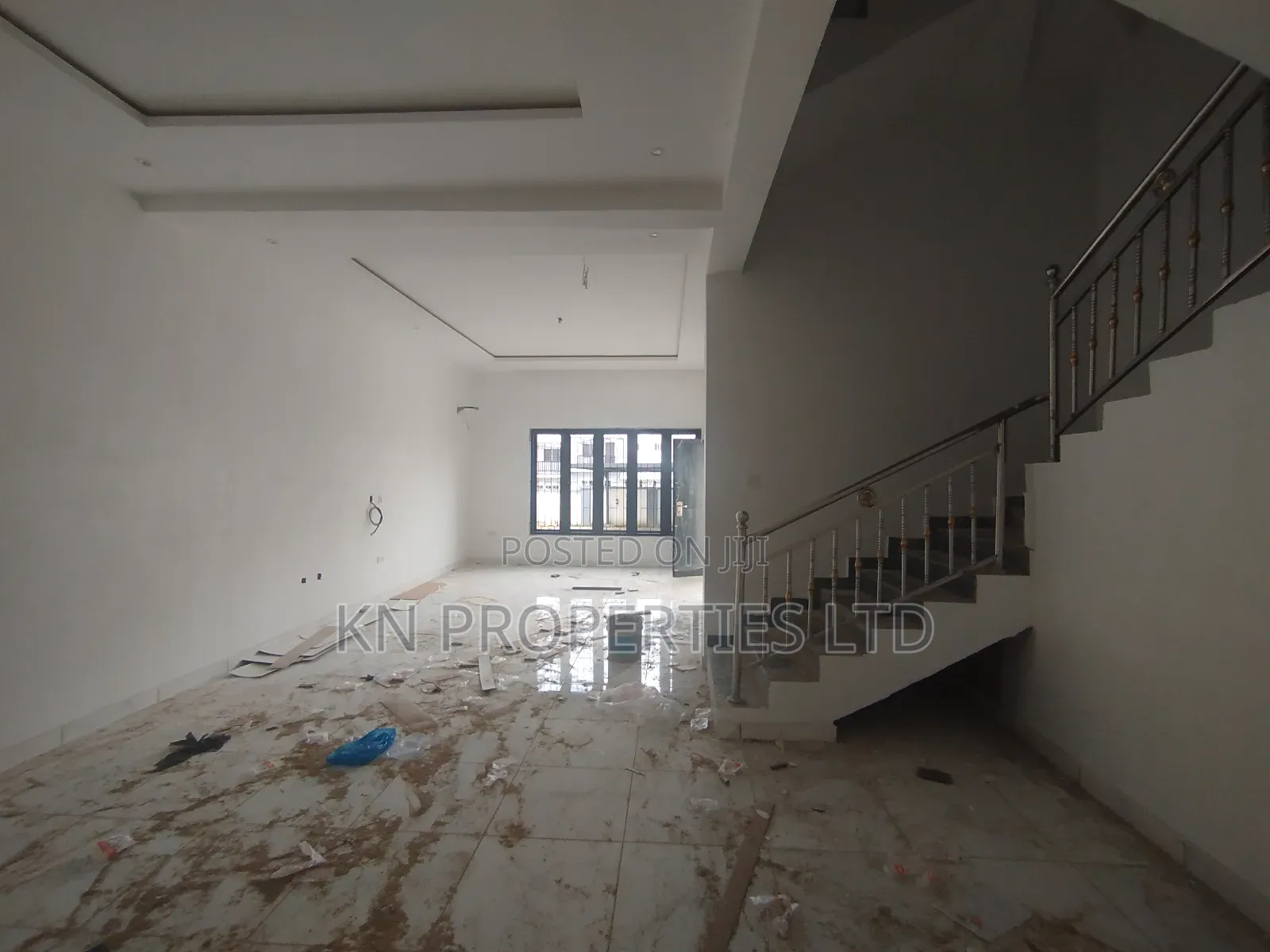 4bdrm Townhouse / Terrace in Durumi for rent in Durumi