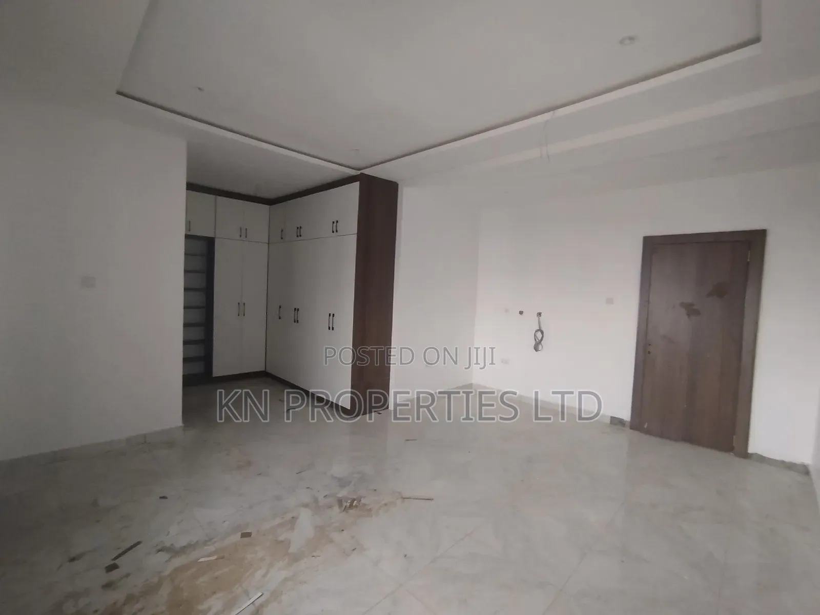 4bdrm Townhouse / Terrace in Durumi for rent in Durumi