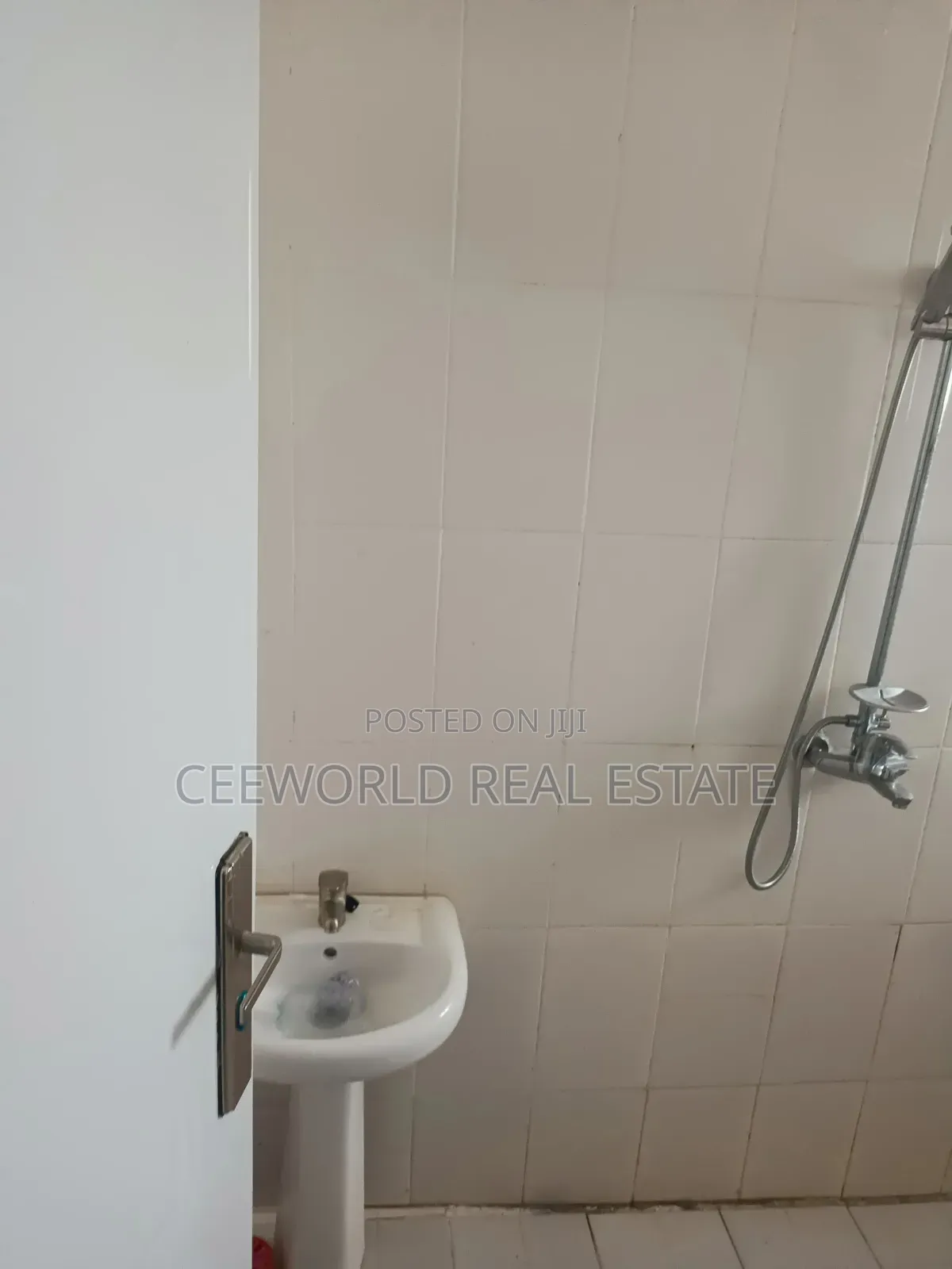 2bdrm Bungalow in Ajitose Estate, Ibadan for sale in Ibadan