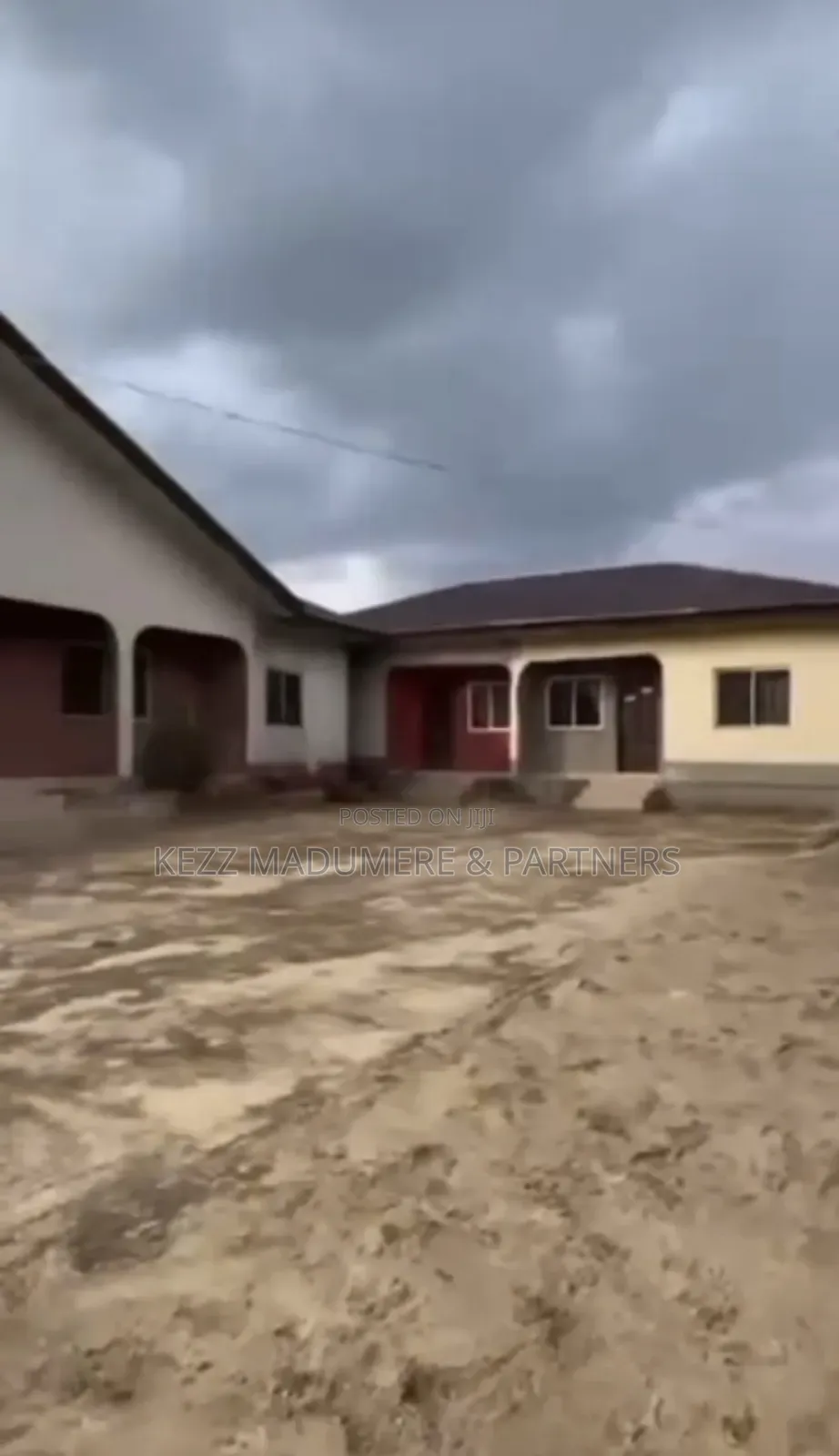 4bdrm Block of Flats in Rumukurushi , Port for sale in Port-Harcourt