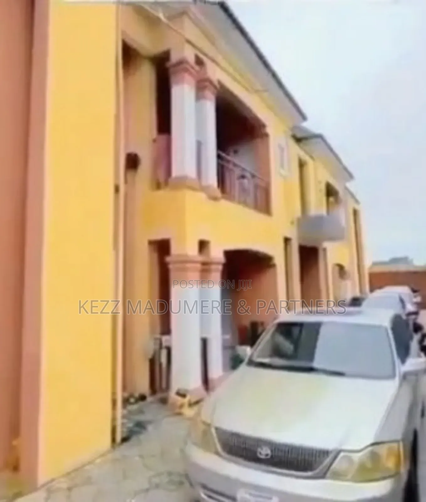 8bdrm Block of Flats in Ozuoba , Port for sale in Port-Harcourt