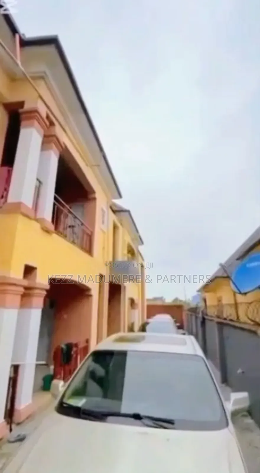 8bdrm Block of Flats in Ozuoba , Port for sale in Port-Harcourt