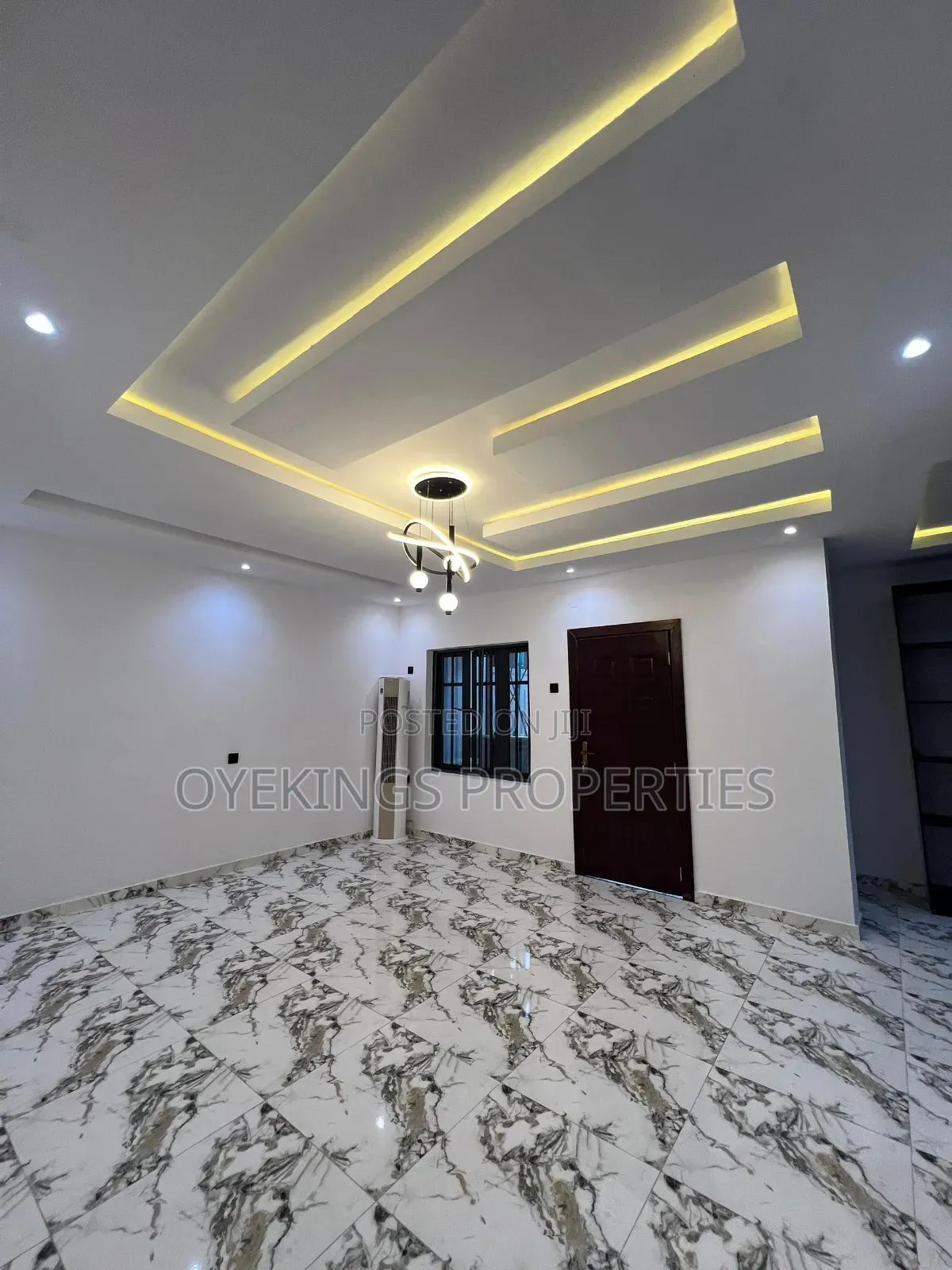 4bdrm Duplex in Purple Gate, Akala Express for sale in Akala Express