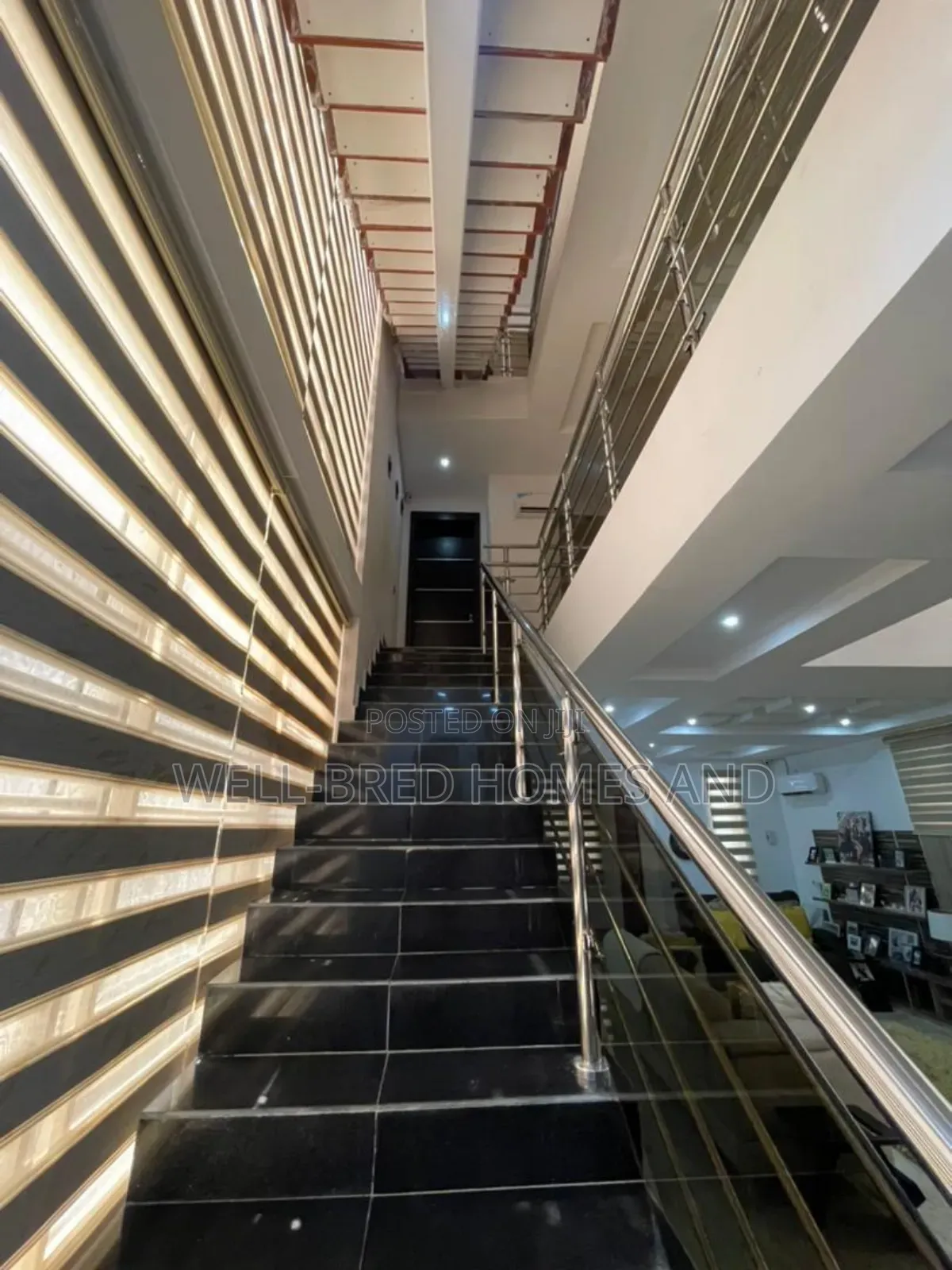 5bdrm Duplex in Ikate Lekki Lagos for sale in Lekki