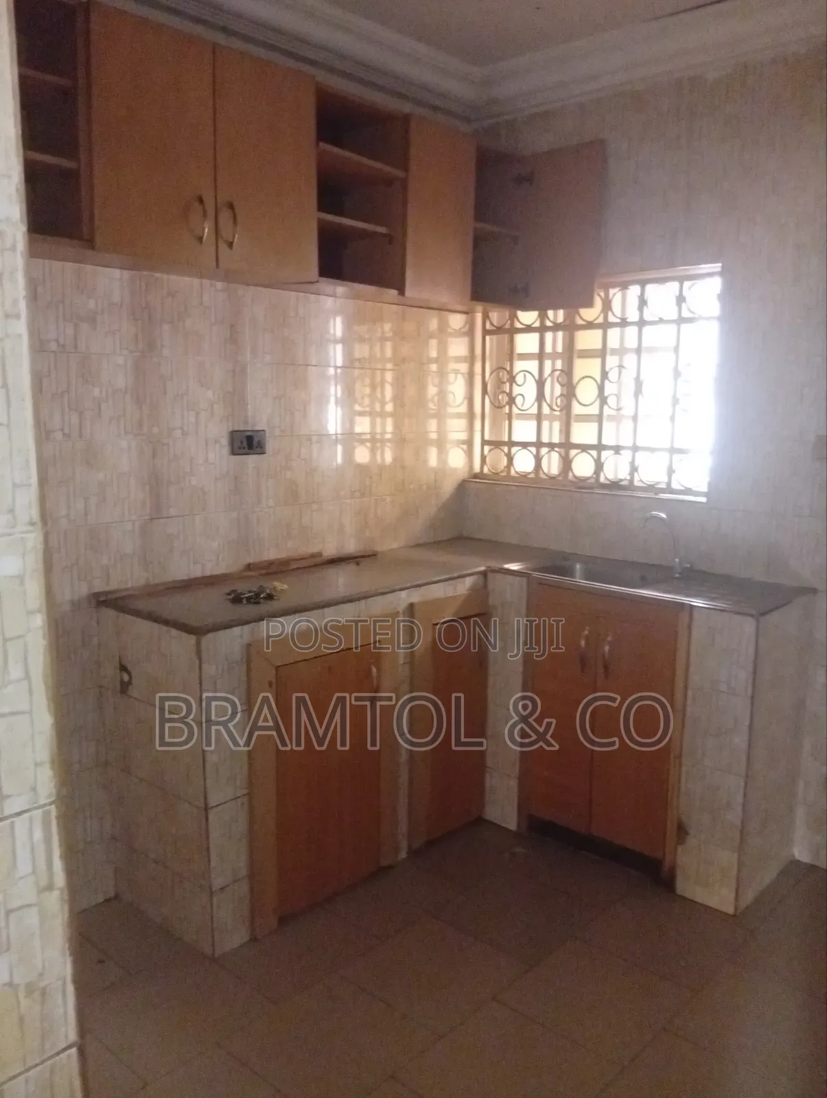 3bdrm Bungalow in Cbn Quarters, FHA for rent in FHA