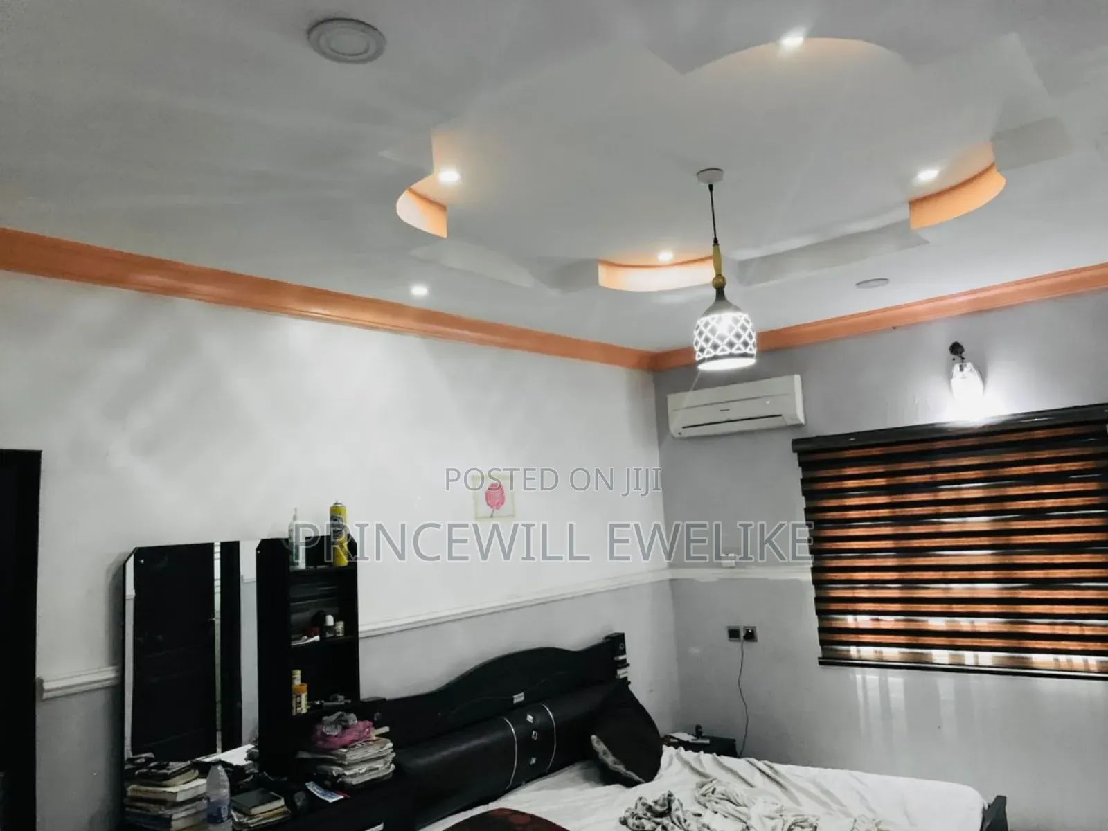 6bdrm Duplex in Ifako-Ijaiye for sale in Ifako-Ijaiye