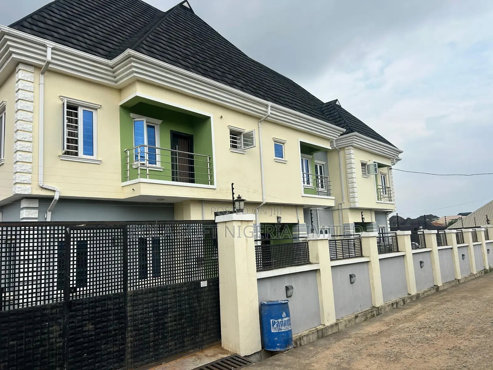 3bdrm Duplex in Akoto Estate 🏡 Elebu for sale in Akala Express