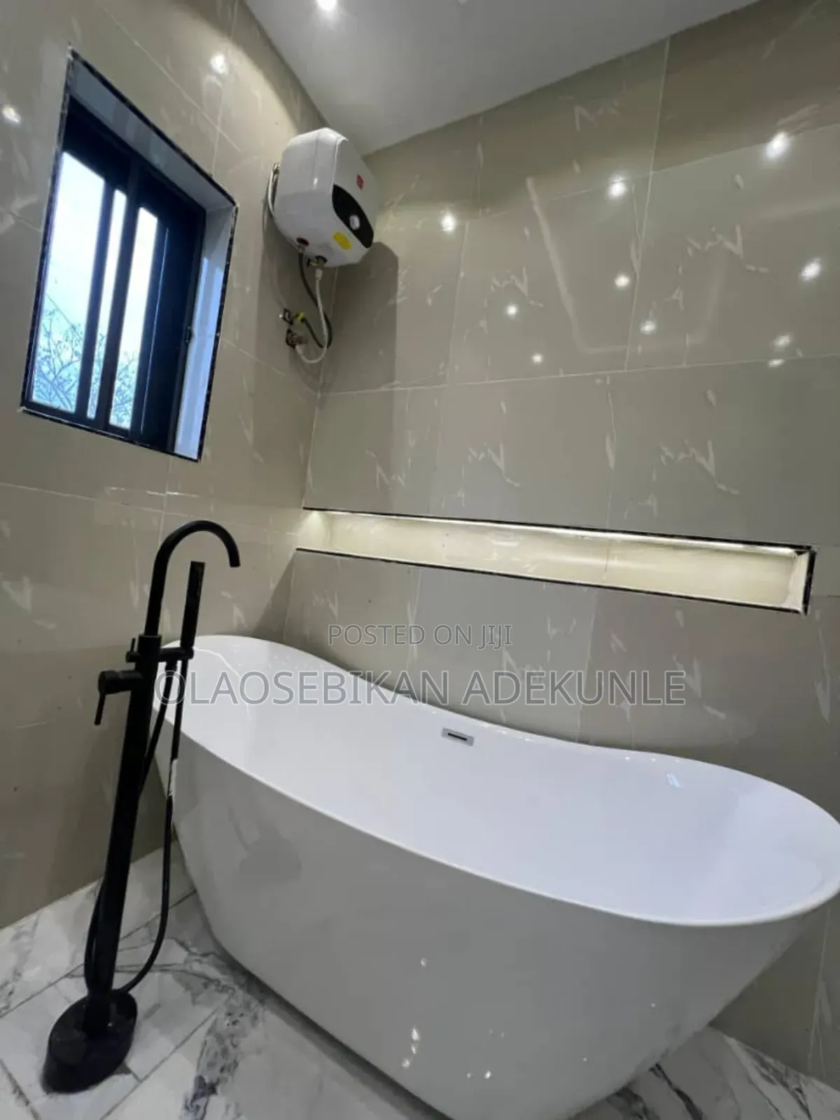 4bdrm Duplex in Purple Gate Oluyole, Ibadan for sale in Ibadan