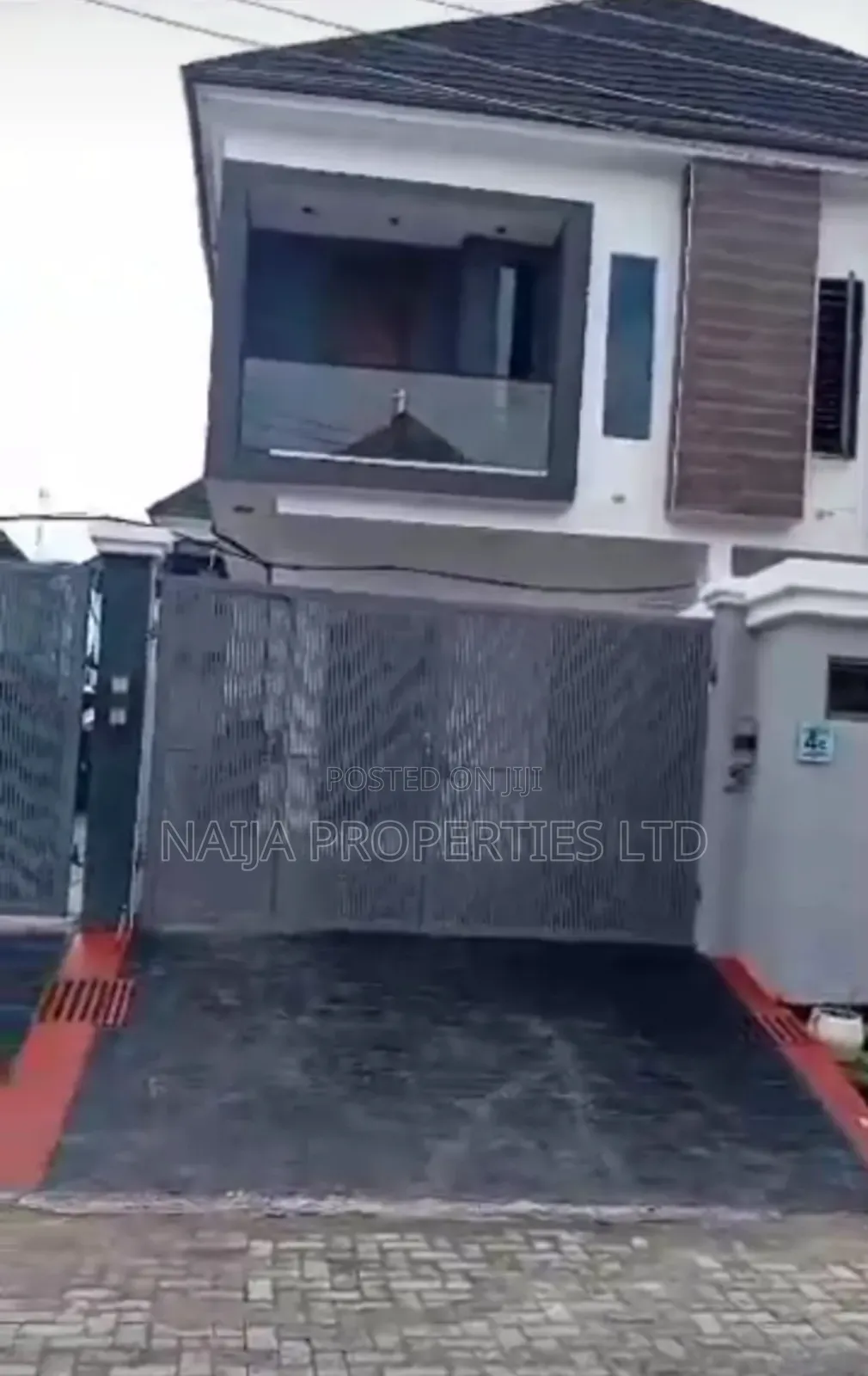 4bdrm Duplex in Chevron Alternative, Lekki for sale in Lekki