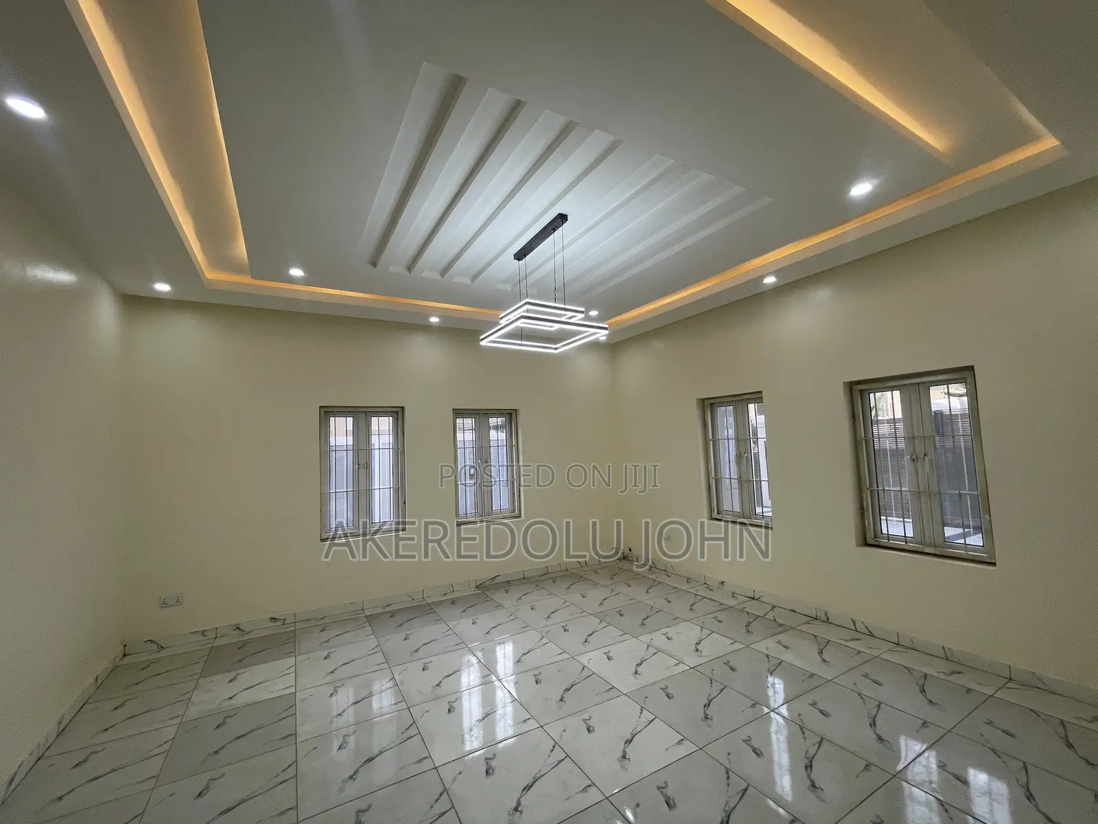 5bdrm Duplex in Karsana for sale in Karsana