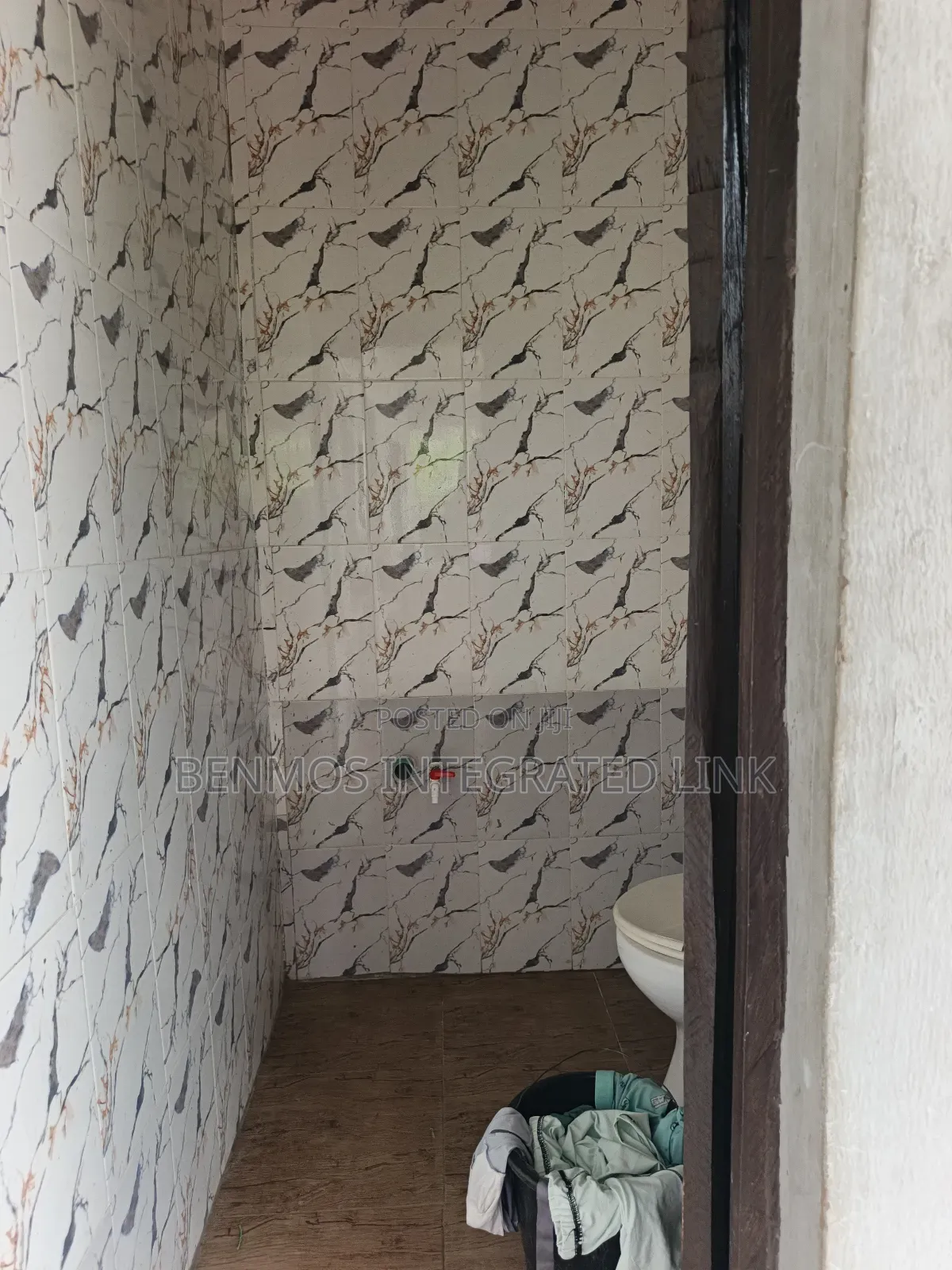 3bdrm House in Upper Sallam Estate, Ikorodu for sale in Ikorodu