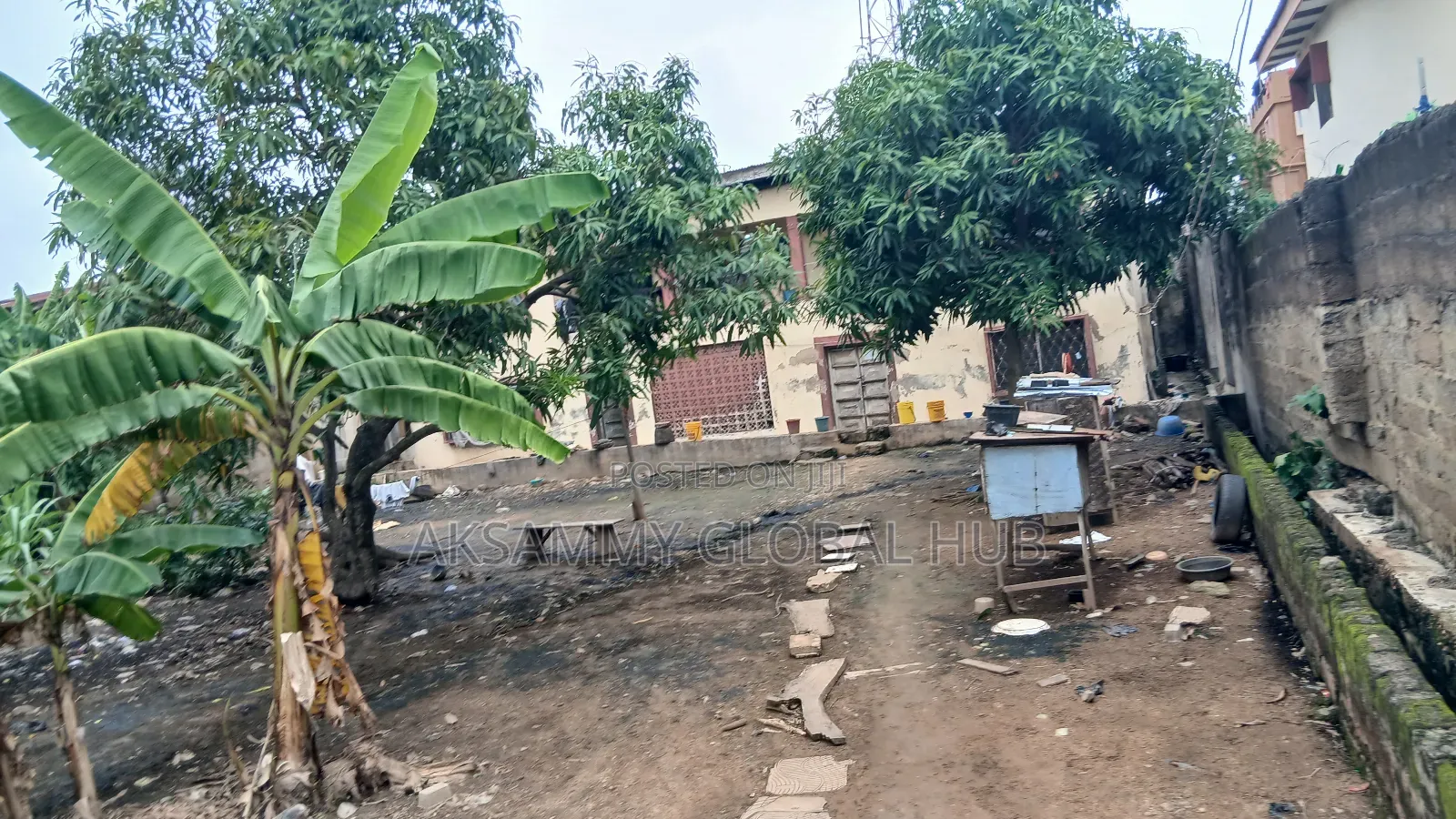 5bdrm Block of Flats in Agbowo, Ojoo for sale in Ojoo
