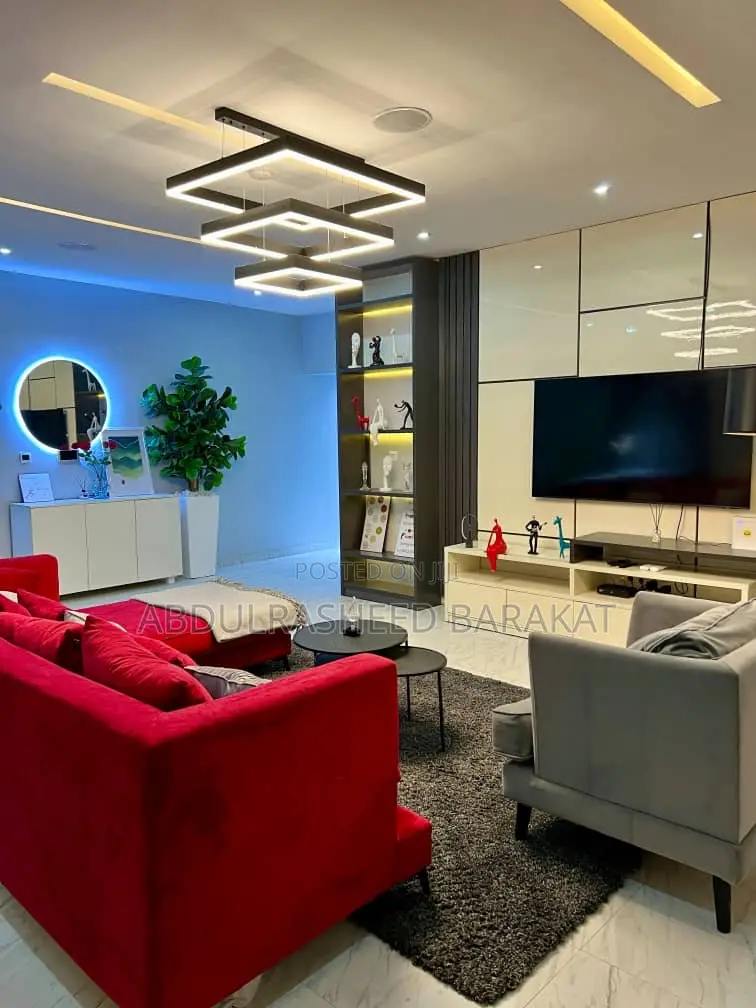 Luxury Three Bedroom Apartment With Gym in Ajah
