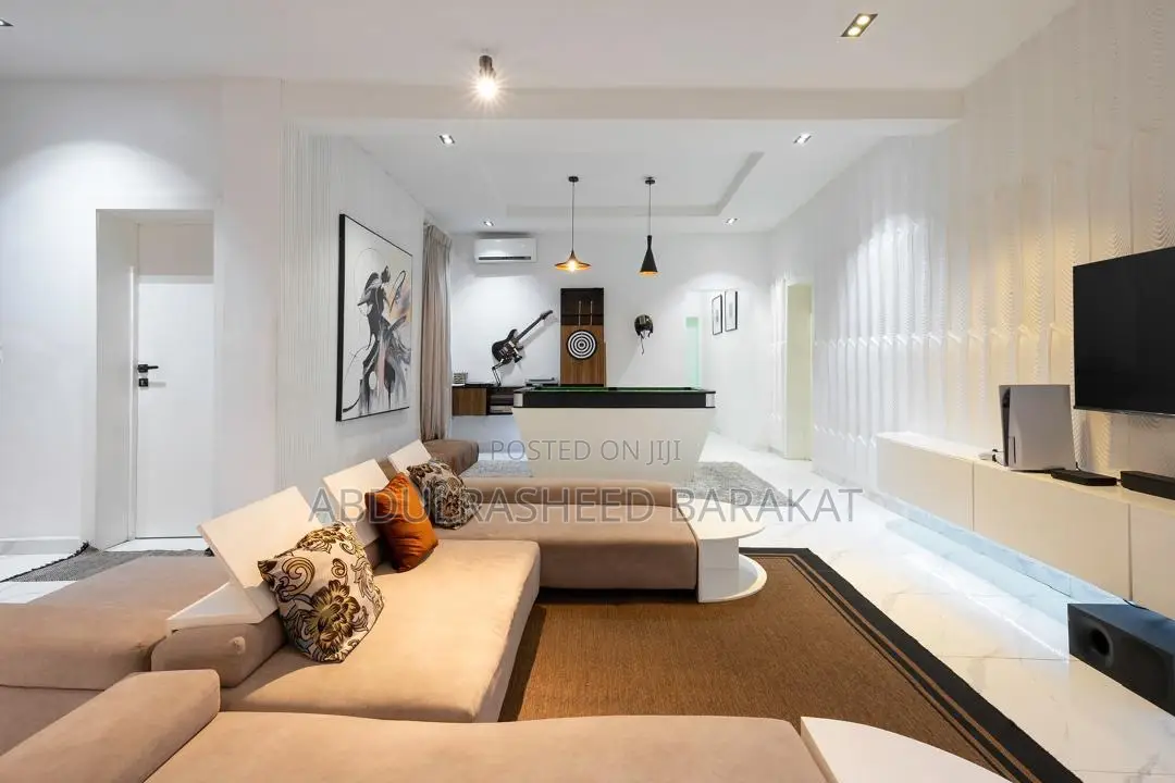 A Brand New Luxurious Two Bedroom With Snooker Ps5 Guitar in Ikate