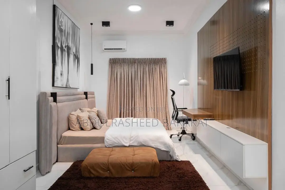 A Brand New Luxurious Two Bedroom With Snooker Ps5 Guitar in Ikate