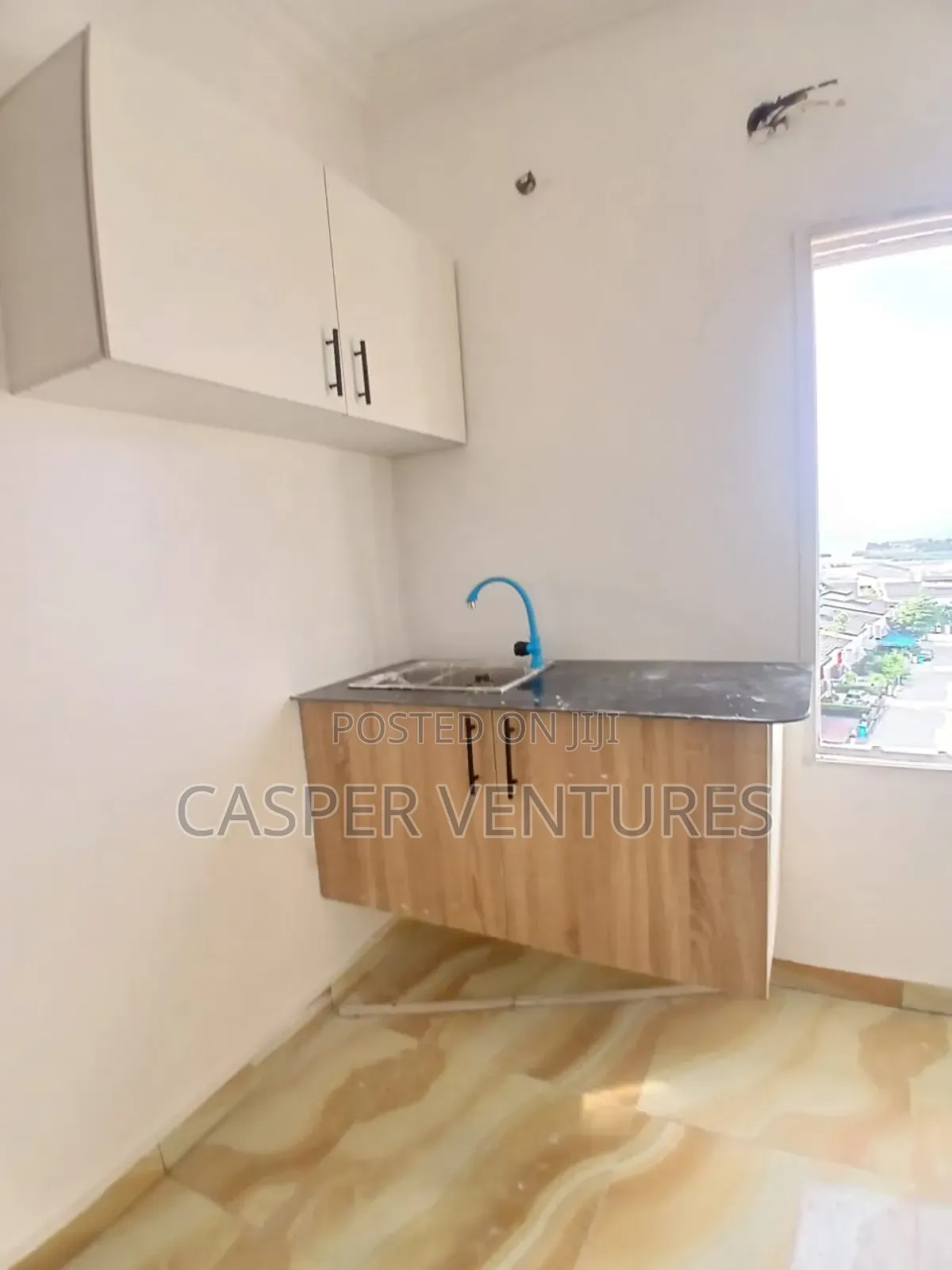 Studio Apartment in Paradise, Chevron for rent in Chevron