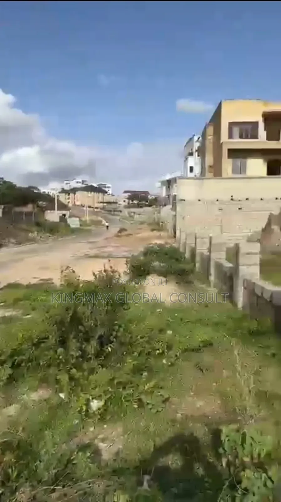 For Sale Guzape Main 2000 SQM C of O Residential in Guzape District