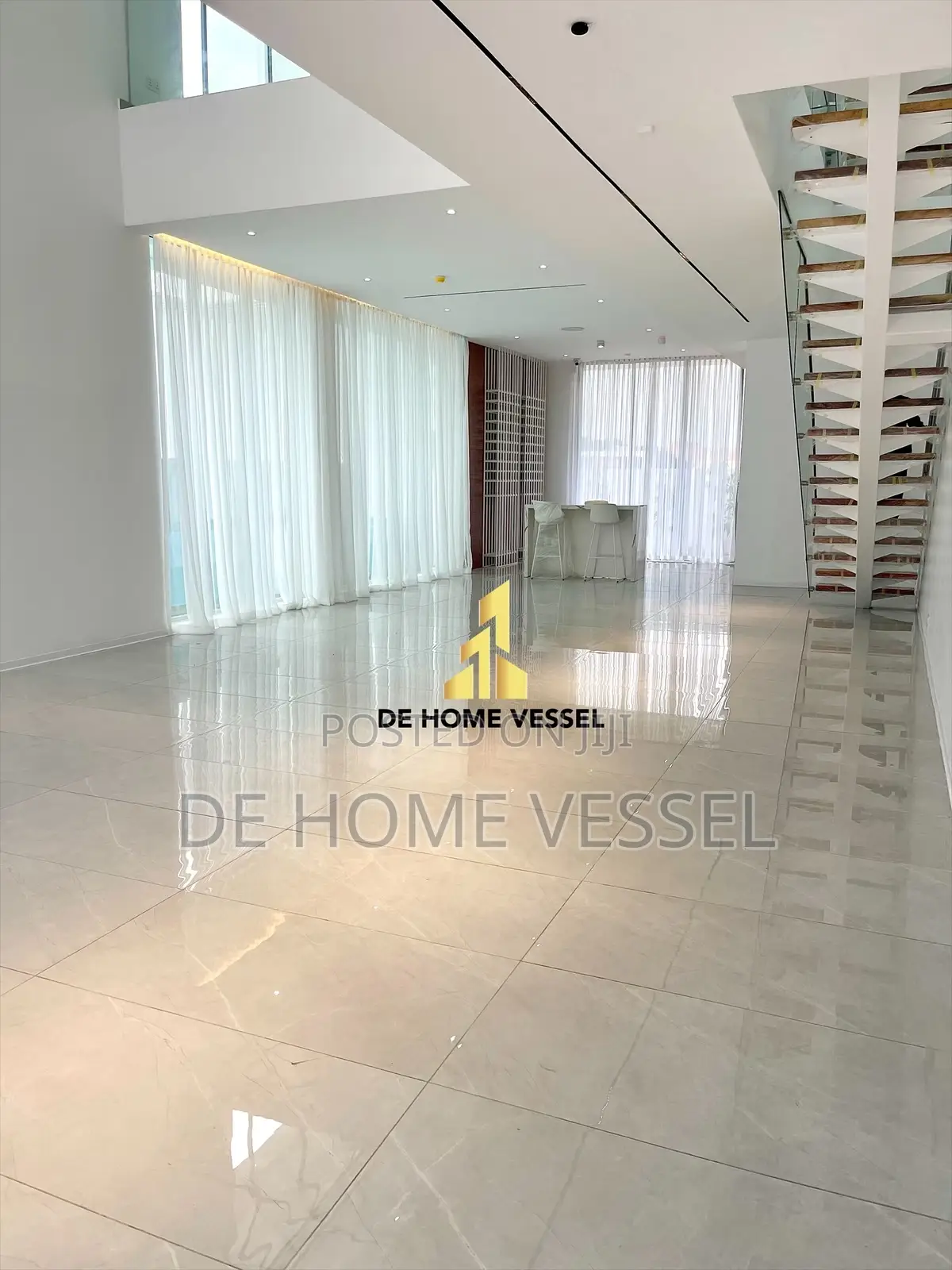 5bdrm Duplex in Ikate for sale in Ikate