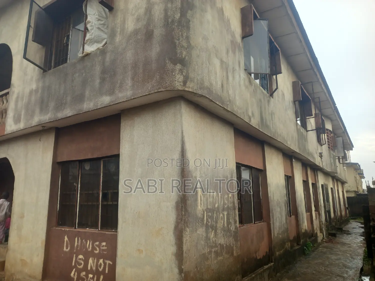 3bdrm Block of Flats in Ajelanwa, Baruwa for sale in Baruwa