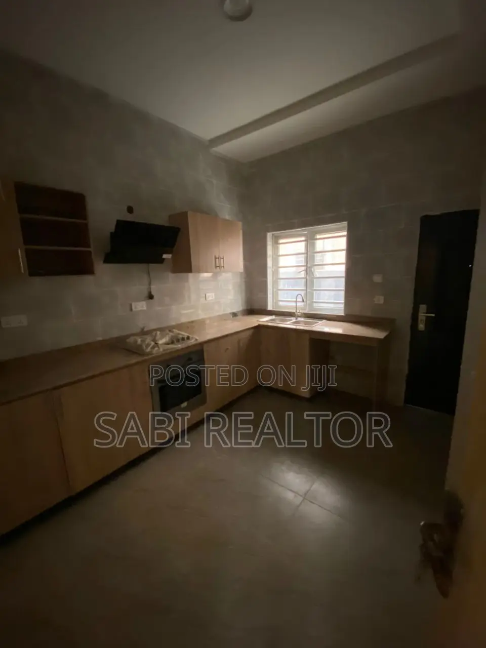 Furnished 4bdrm Duplex in Magodo, GRA Phase 1 for sale in GRA Phase 1