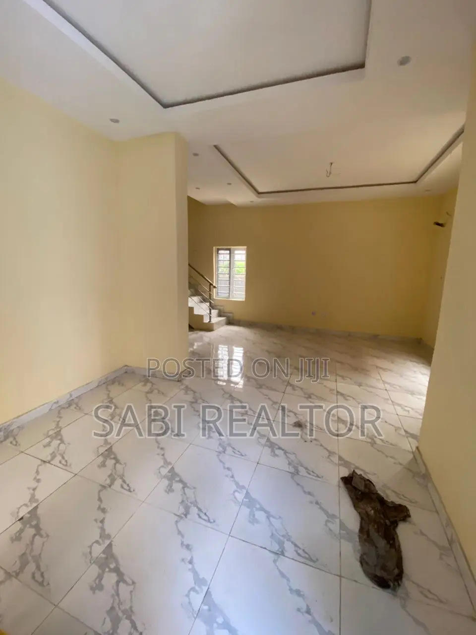 Furnished 4bdrm Duplex in Magodo, GRA Phase 1 for sale in GRA Phase 1