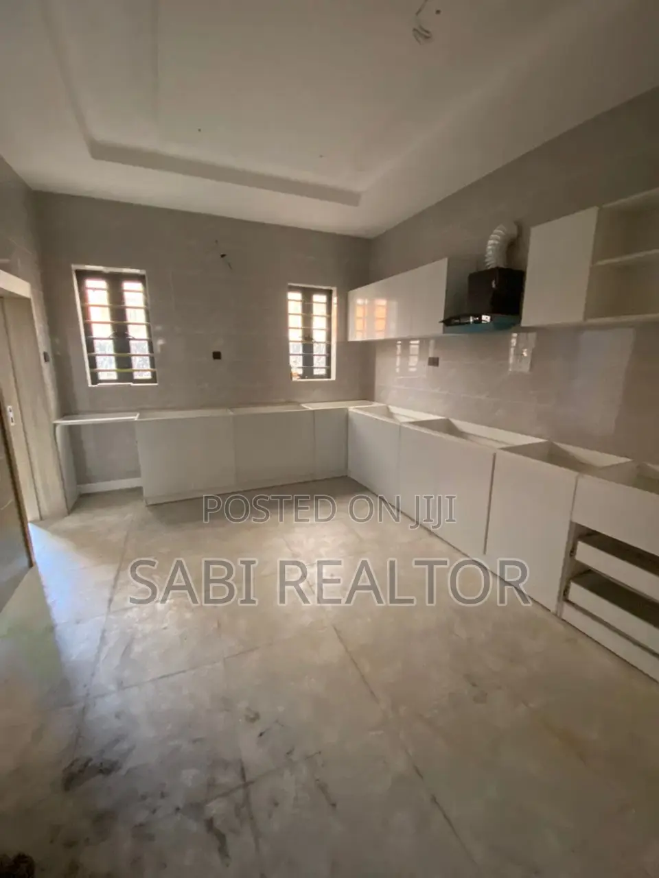 Furnished 4bdrm Duplex in Magodo, GRA Phase 1 for sale in GRA Phase 1